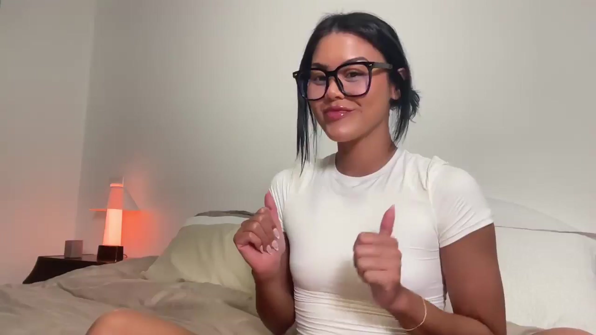 Gallery image thumbnail from Naomilynn's myfreecams stream on, 02/07/2025, 05:49 image 4 of 20