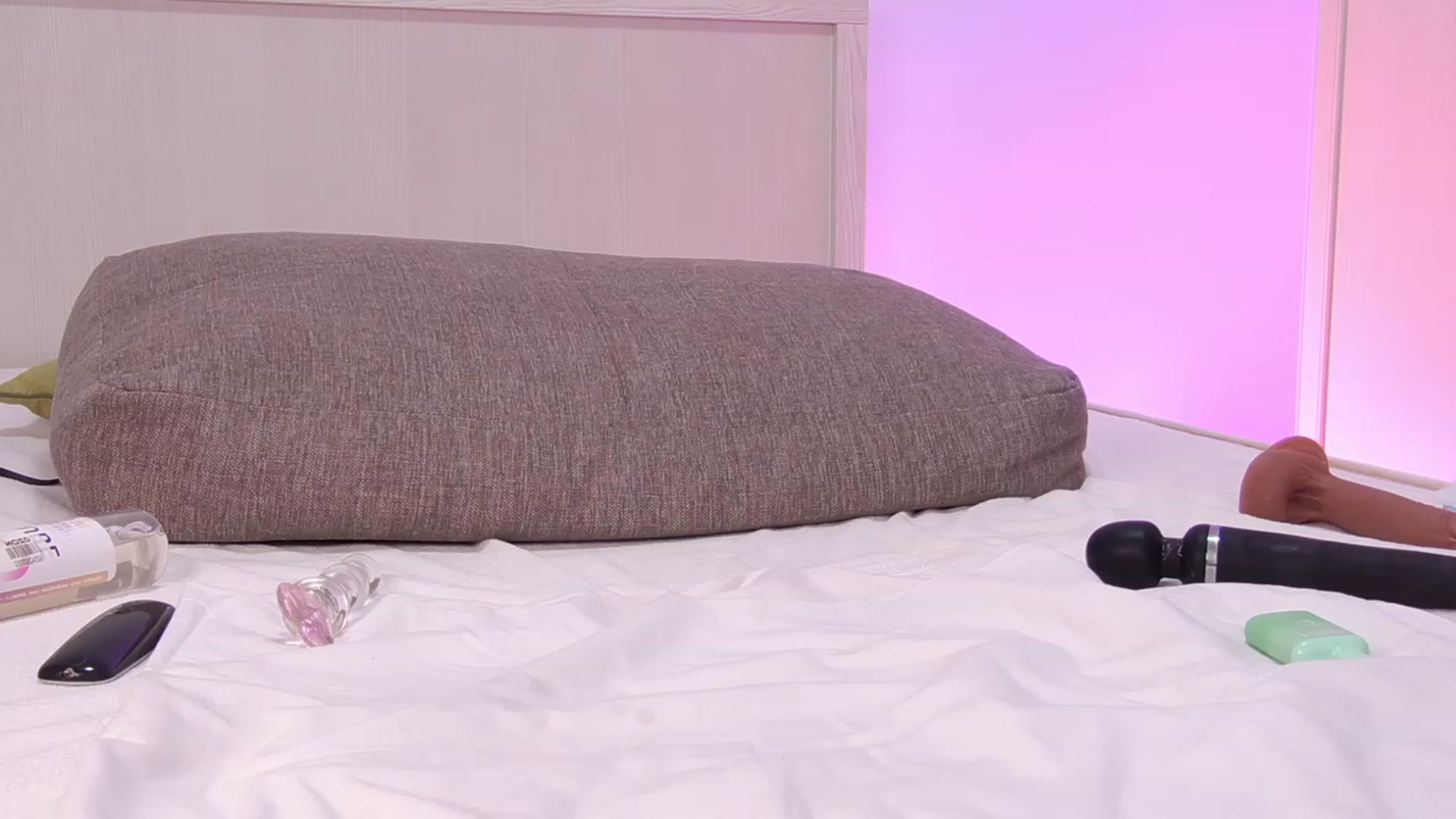 Gallery image thumbnail from Nariseoul's myfreecams stream on, 11/19/2022, 12:51 image 19 of 20
