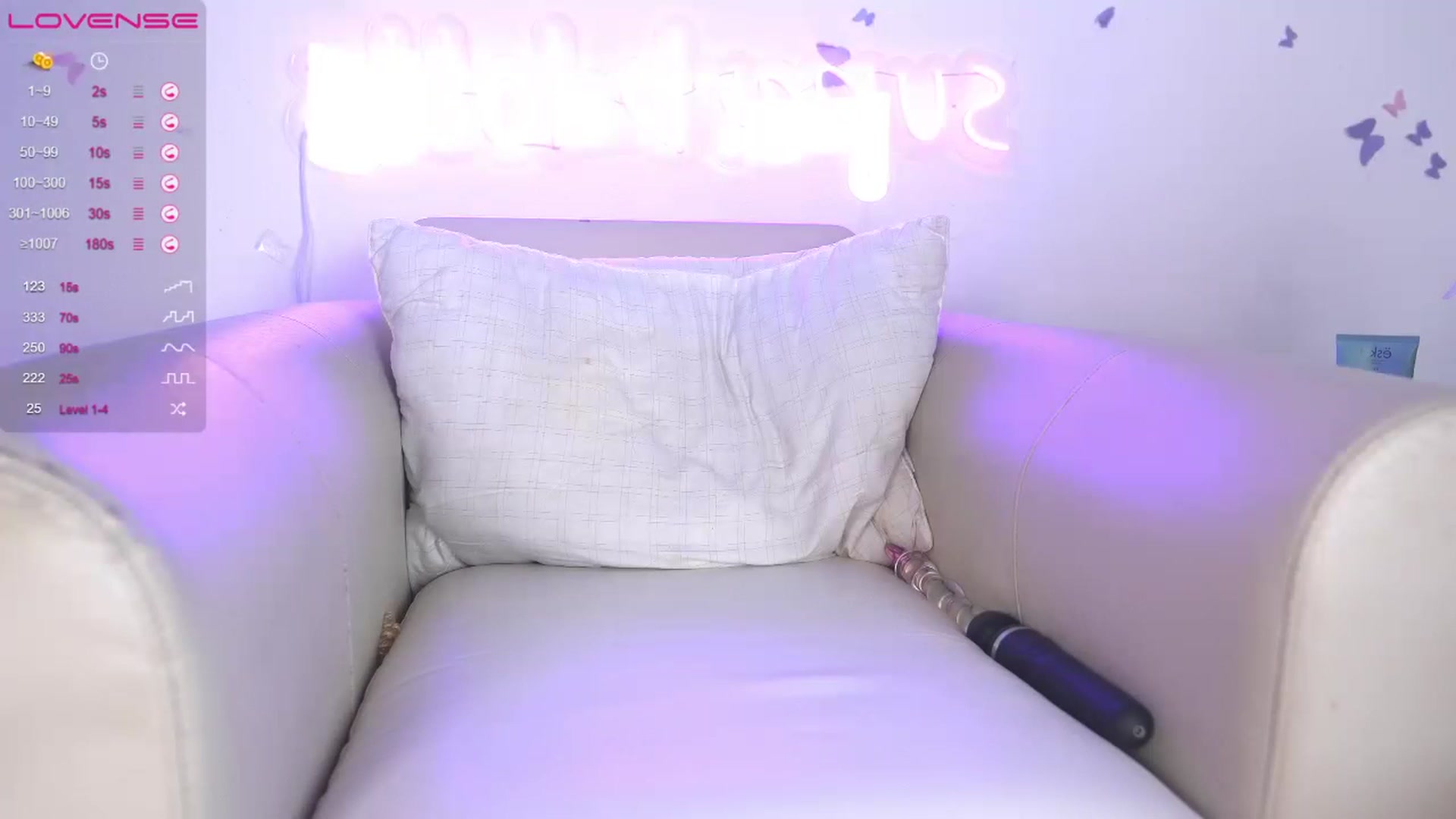 Gallery image thumbnail from Nariseoul's myfreecams stream on, 12/10/2022, 16:55 image 13 of 20