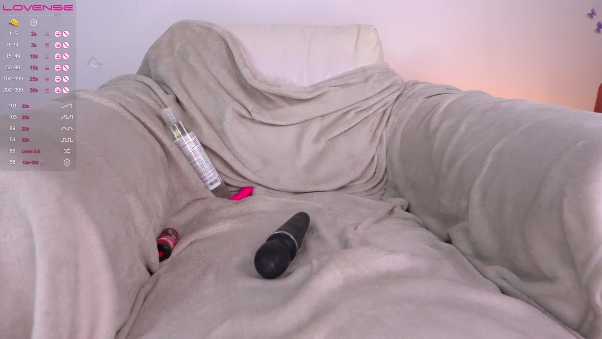 Gallery image thumbnail from Nariseoul's myfreecams stream on, 06/18/2023, 19:02 image 7 of 20