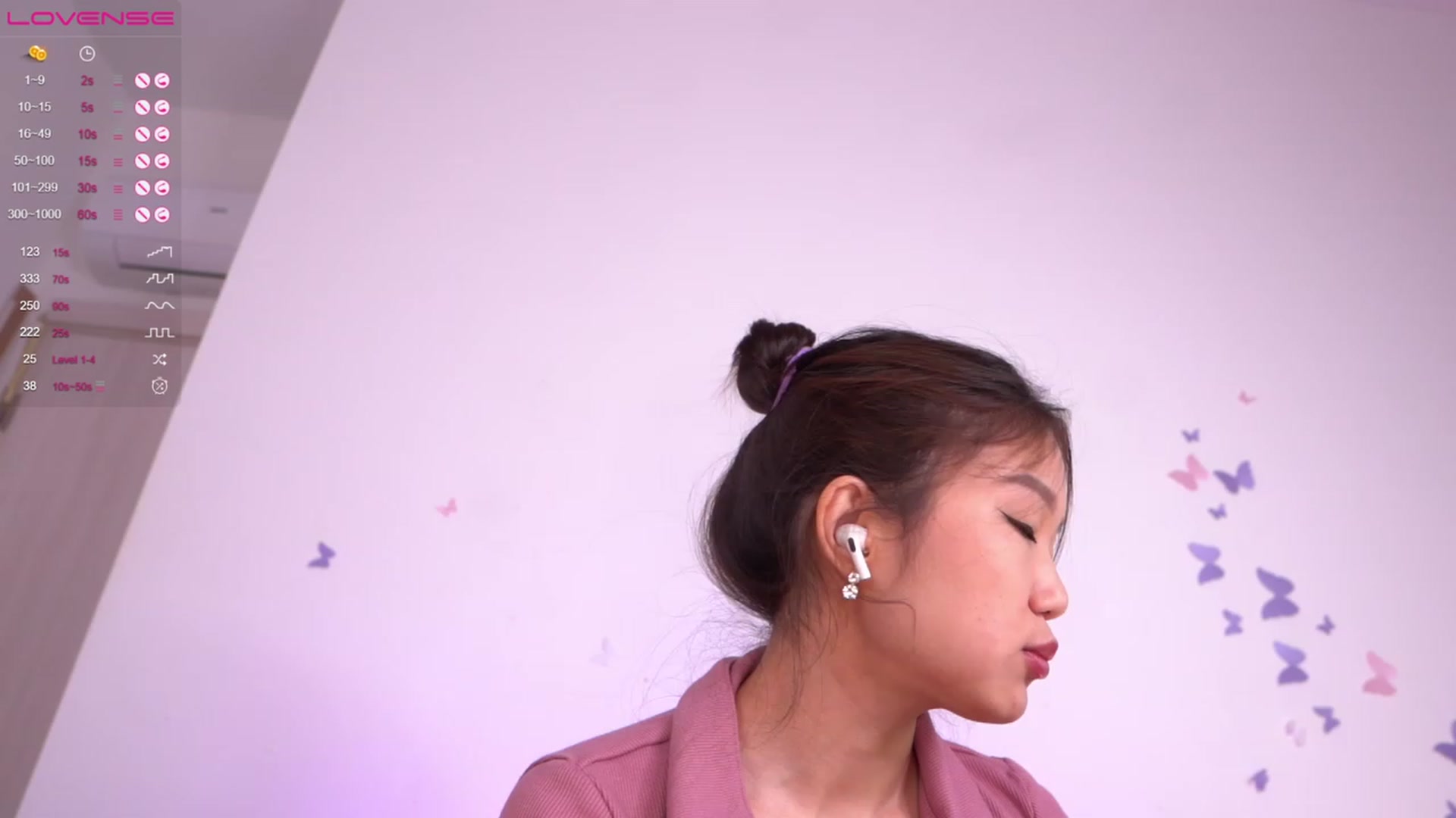 Gallery image thumbnail from Nariseoul's myfreecams stream on, 07/13/2023, 16:11 image 6 of 20