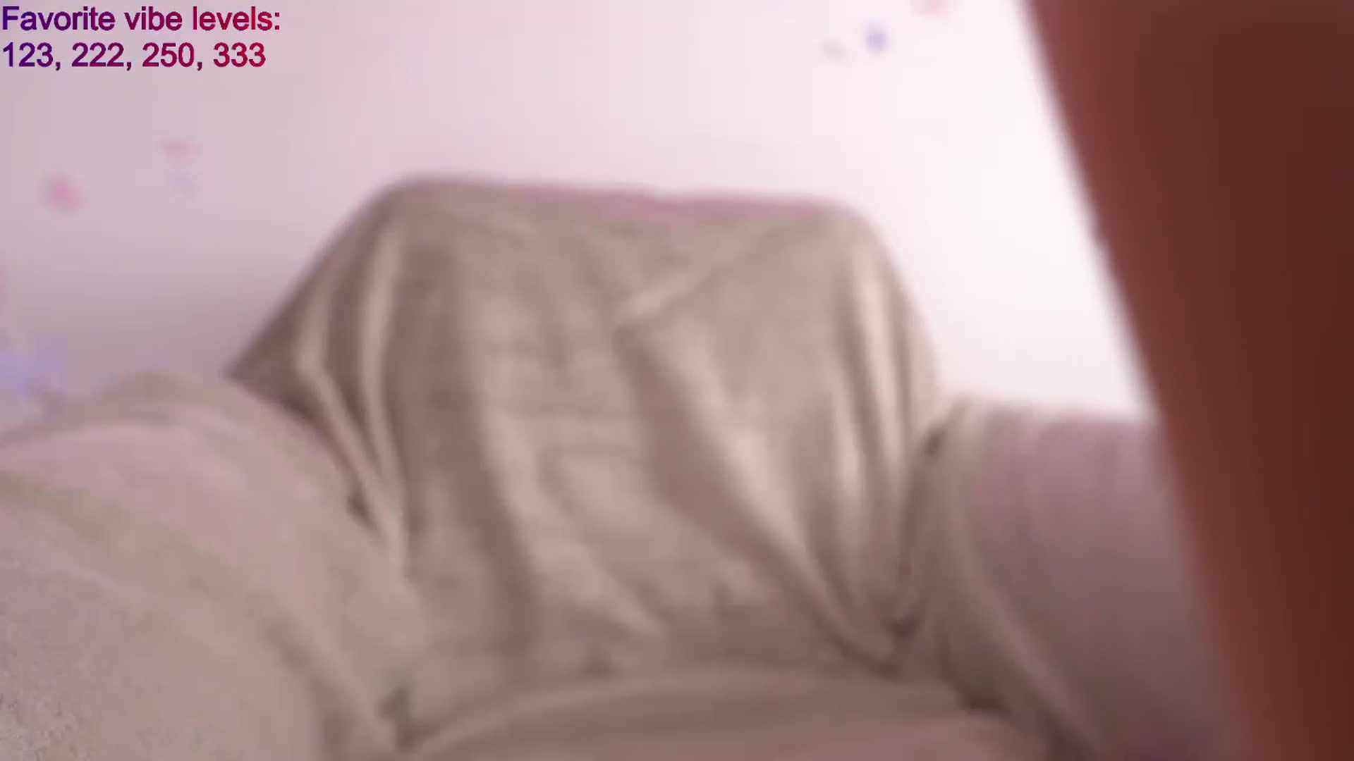 Gallery image thumbnail from Nariseoul's myfreecams stream on, 12/08/2023, 16:35 image 11 of 20