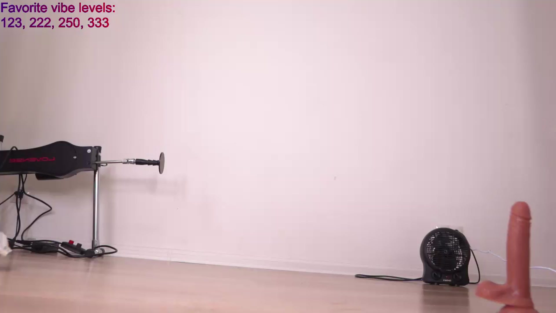 Gallery image thumbnail from Nariseoul's myfreecams stream on, 12/15/2023, 12:59 image 4 of 20