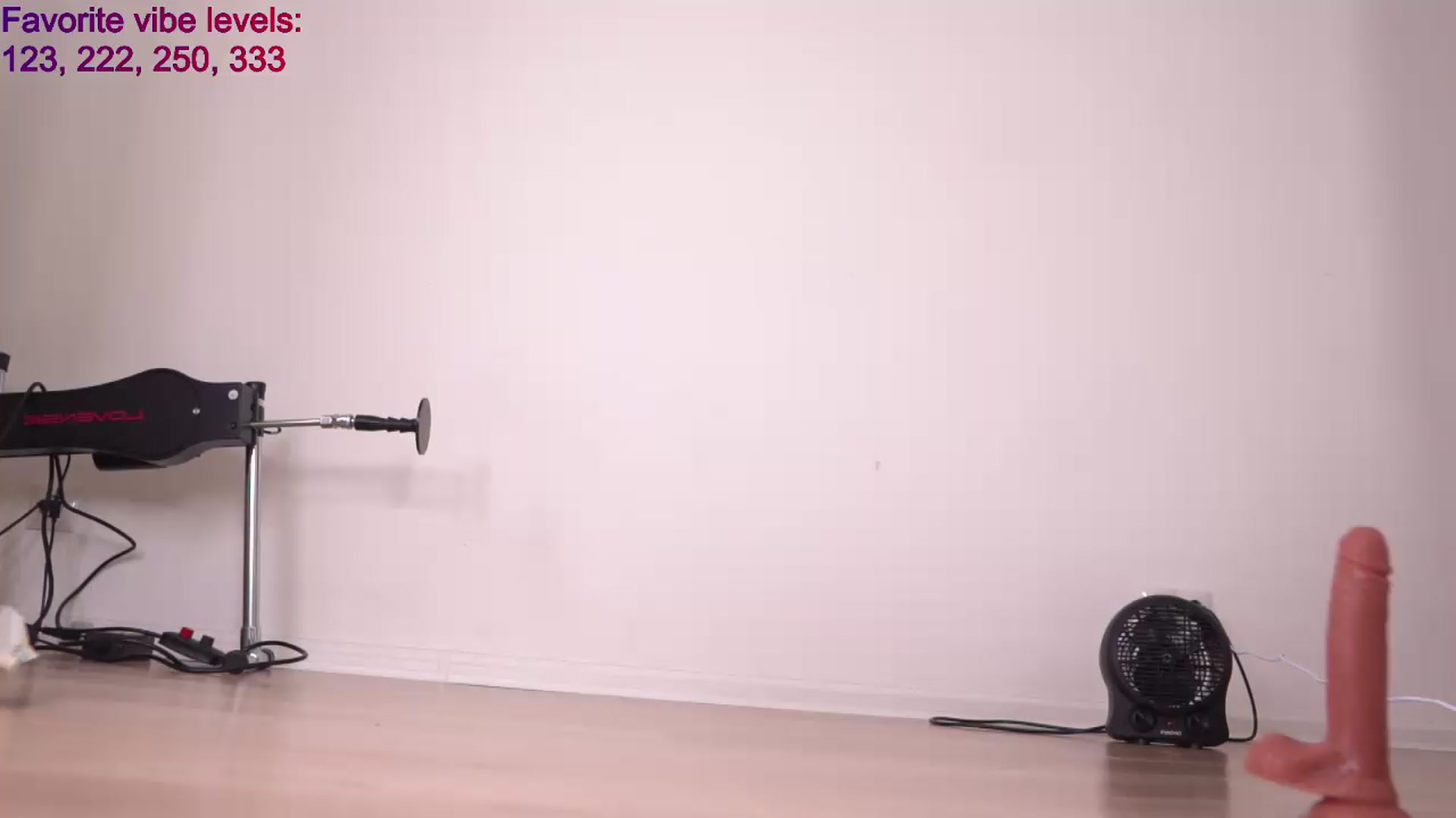 Gallery image thumbnail from Nariseoul's myfreecams stream on, 12/15/2023, 12:59 image 5 of 20