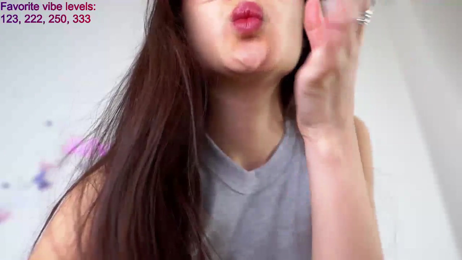 Gallery image thumbnail from Nariseoul's myfreecams stream on, 01/16/2024, 12:40 image 17 of 20