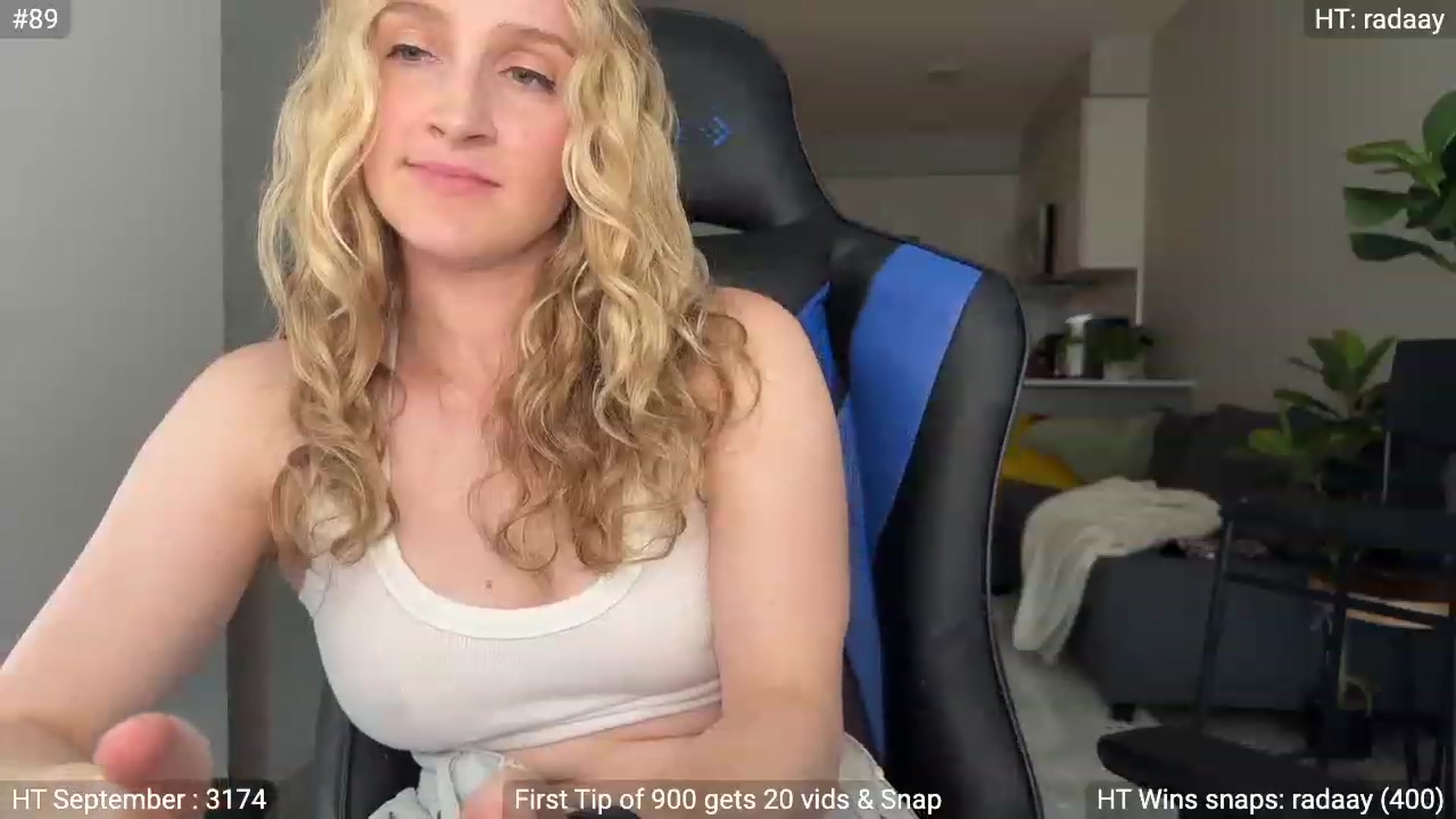 Gallery image thumbnail from NatGPT's myfreecams stream on, 09/12/2023, 24:27 image 8 of 20