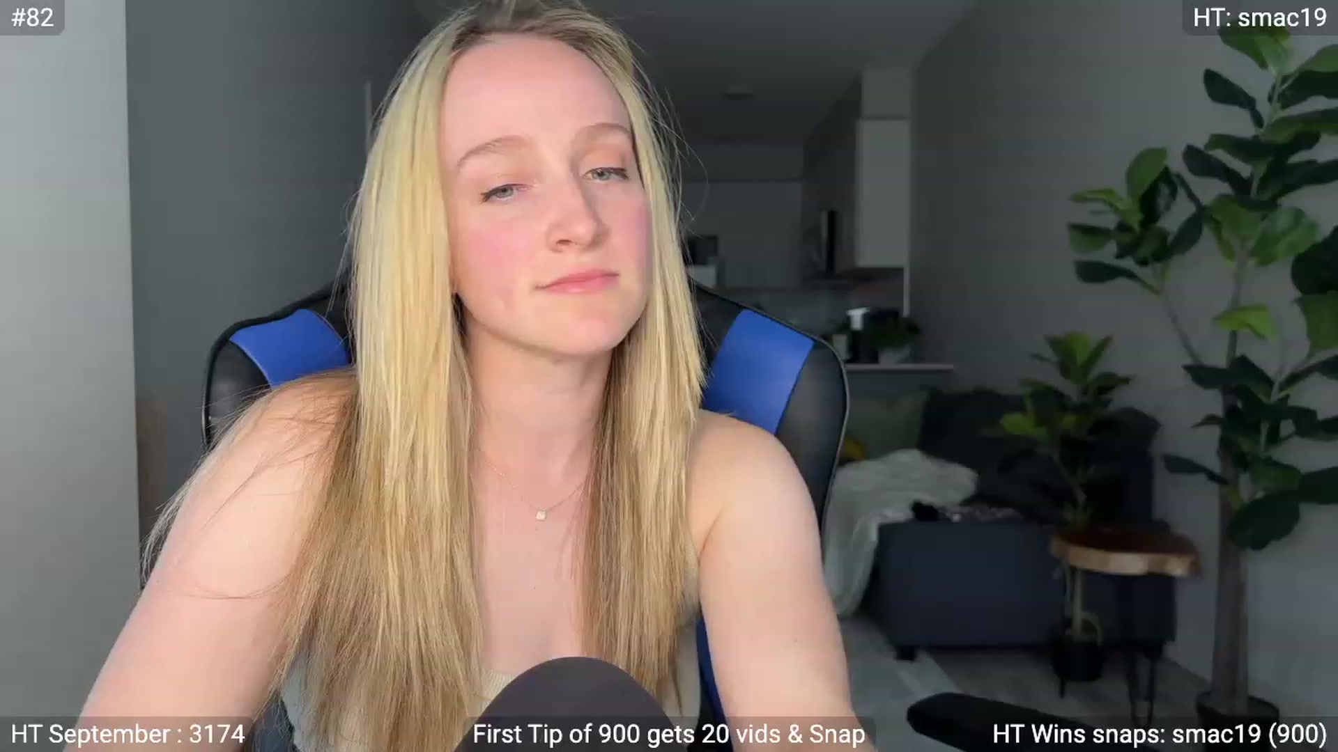Gallery image thumbnail from NatGPT's myfreecams stream on, 09/18/2023, 21:33 image 19 of 20