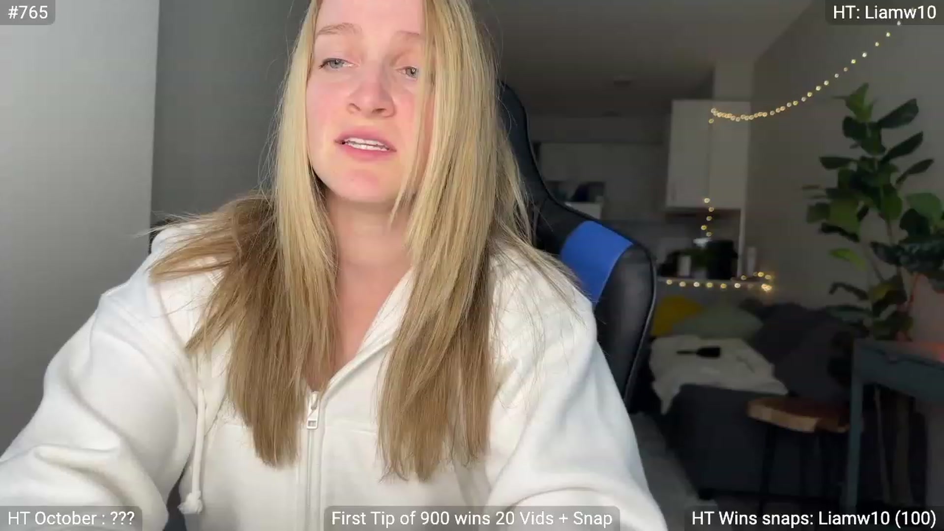 Gallery image thumbnail from NatGPT's myfreecams stream on, 10/01/2023, 22:23 image 4 of 20