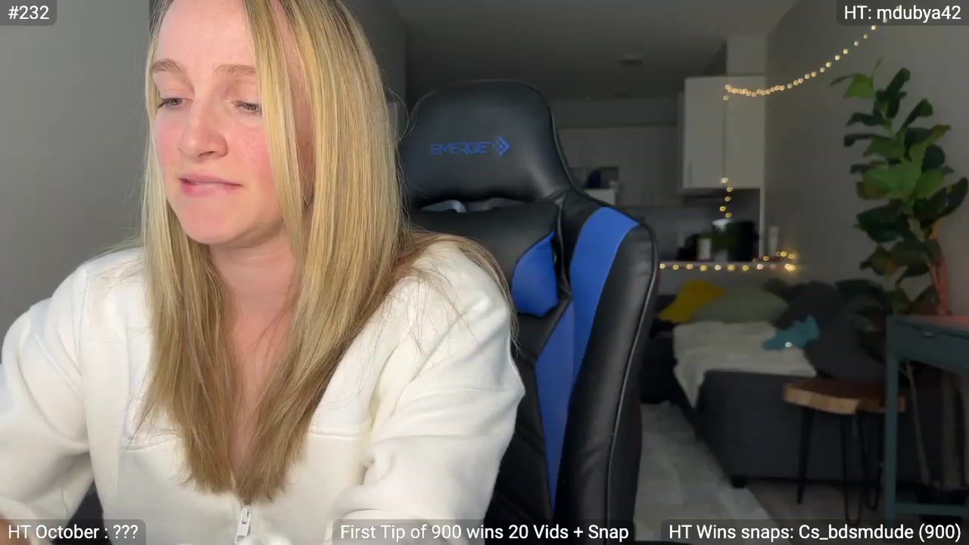 Gallery image thumbnail from NatGPT's myfreecams stream on, 10/01/2023, 22:23 image 20 of 20