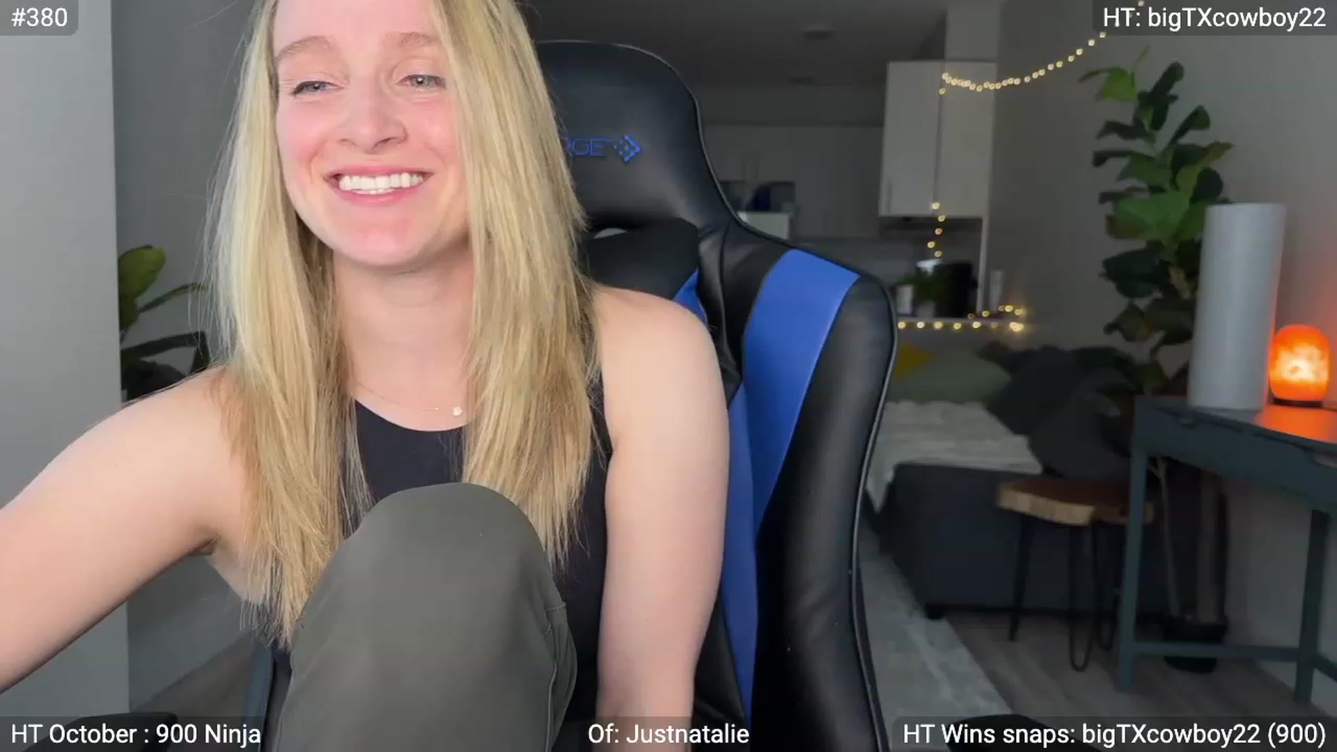 Gallery image thumbnail from NatGPT's myfreecams stream on, 10/02/2023, 22:35 image 8 of 20