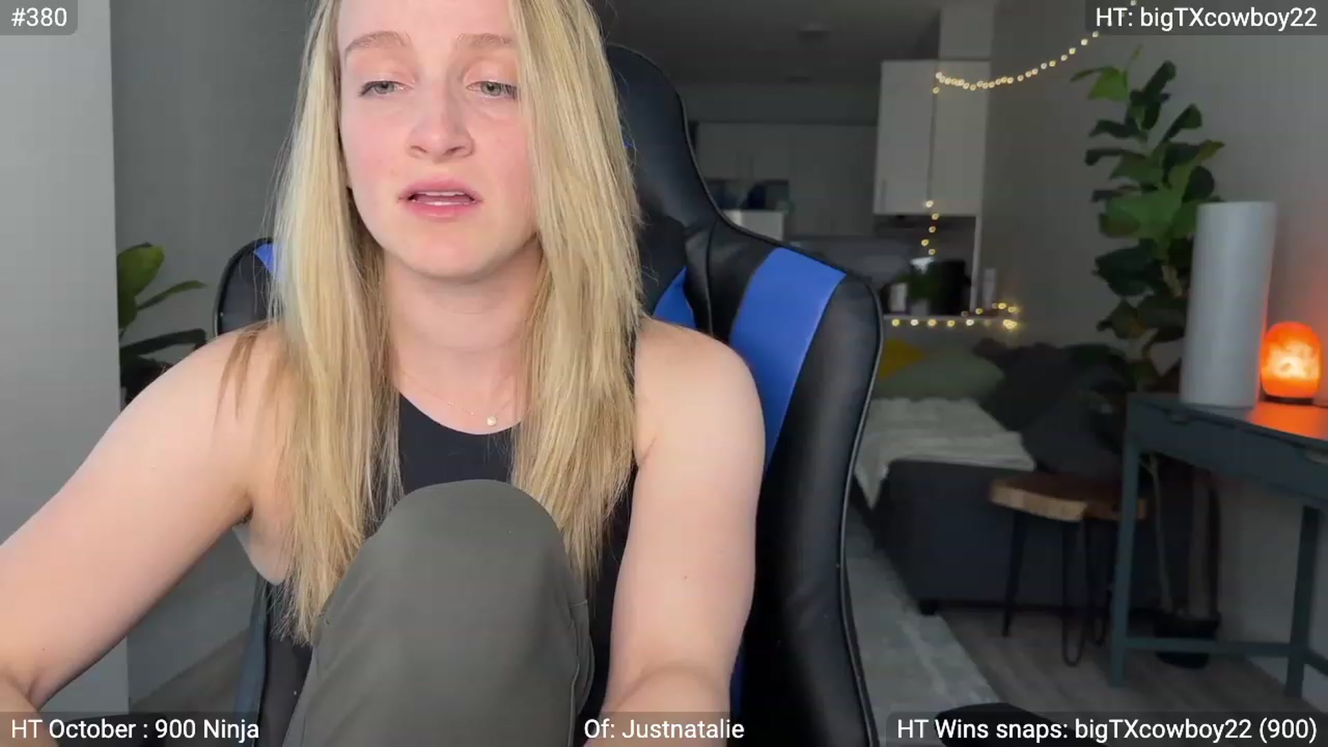 Gallery image thumbnail from NatGPT's myfreecams stream on, 10/02/2023, 22:35 image 7 of 20