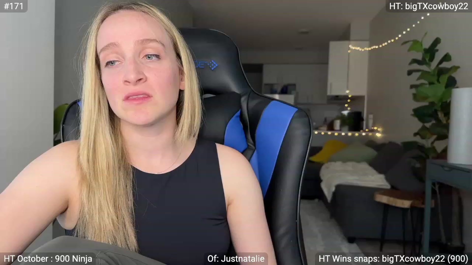 Gallery image thumbnail from NatGPT's myfreecams stream on, 10/03/2023, 24:56 image 3 of 20