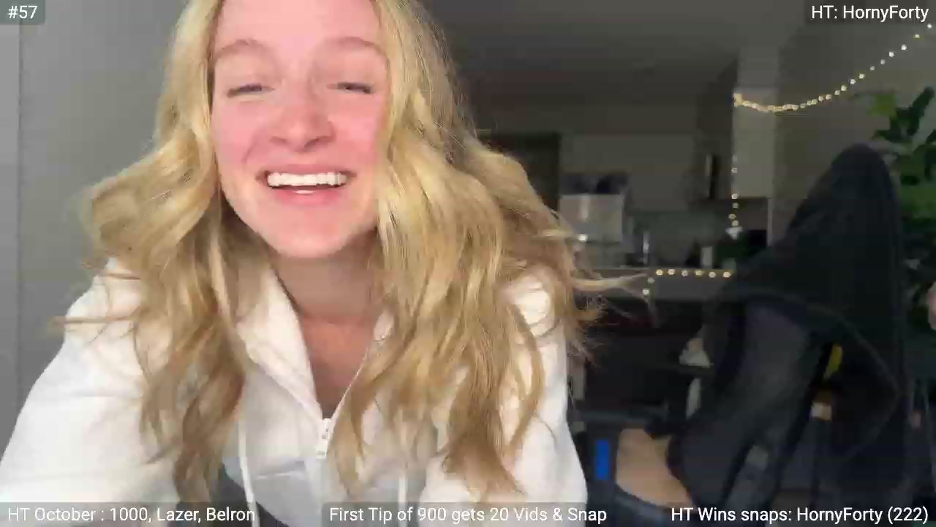 Gallery image thumbnail from NatGPT's myfreecams stream on, 10/05/2023, 15:43 image 14 of 20