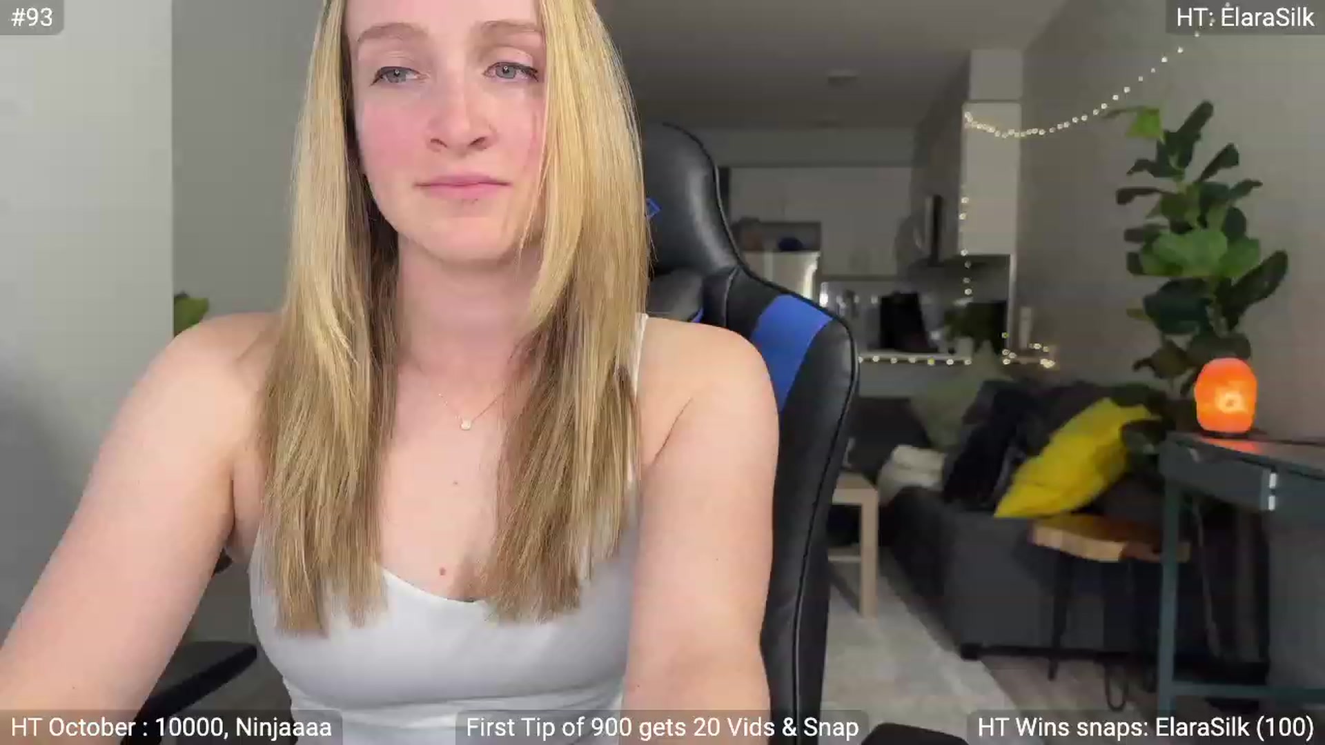 Gallery image thumbnail from NatGPT's myfreecams stream on, 10/10/2023, 23:20 image 13 of 20