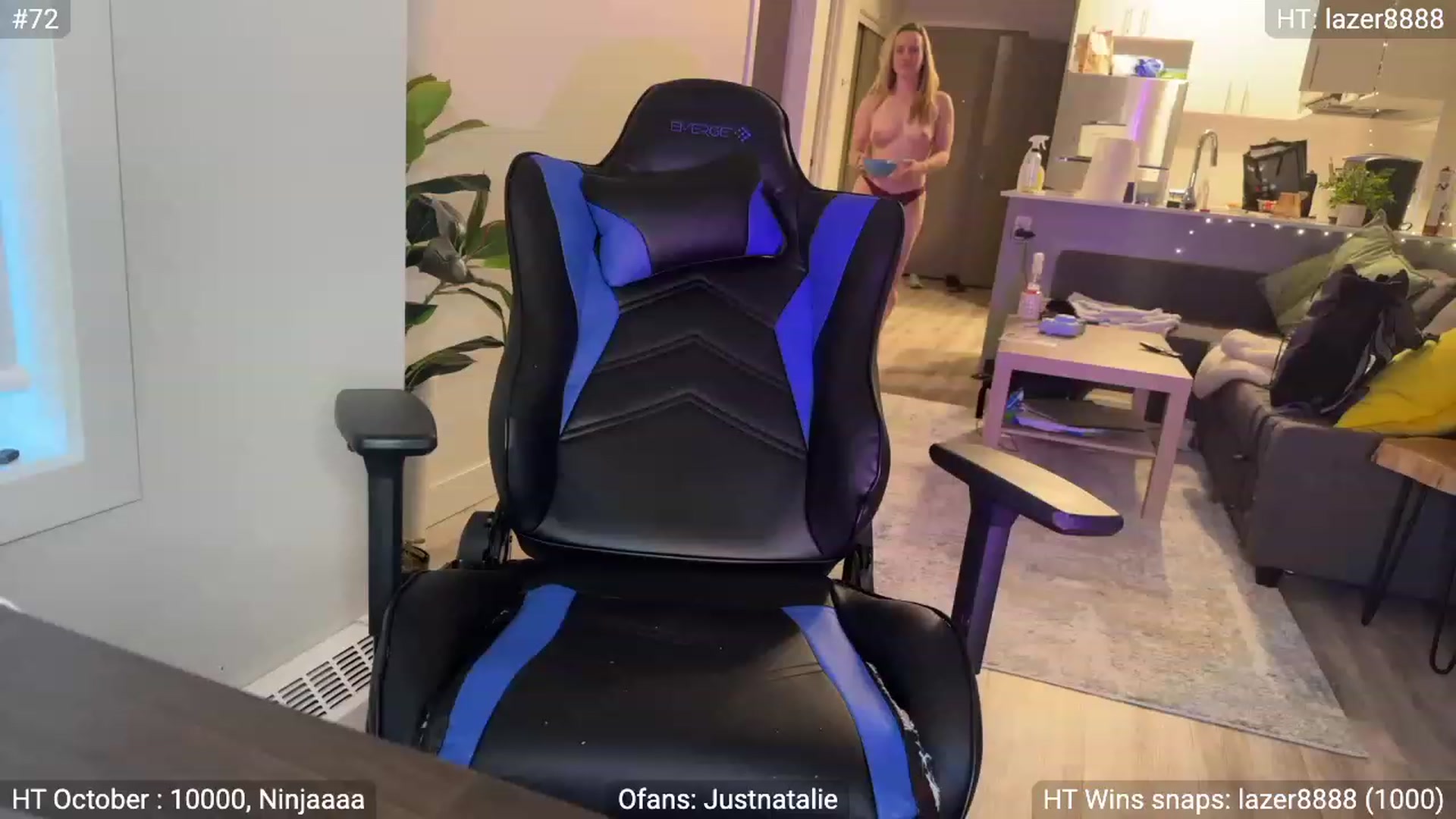 Gallery image thumbnail from NatGPT's myfreecams stream on, 10/11/2023, 24:42 image 19 of 20
