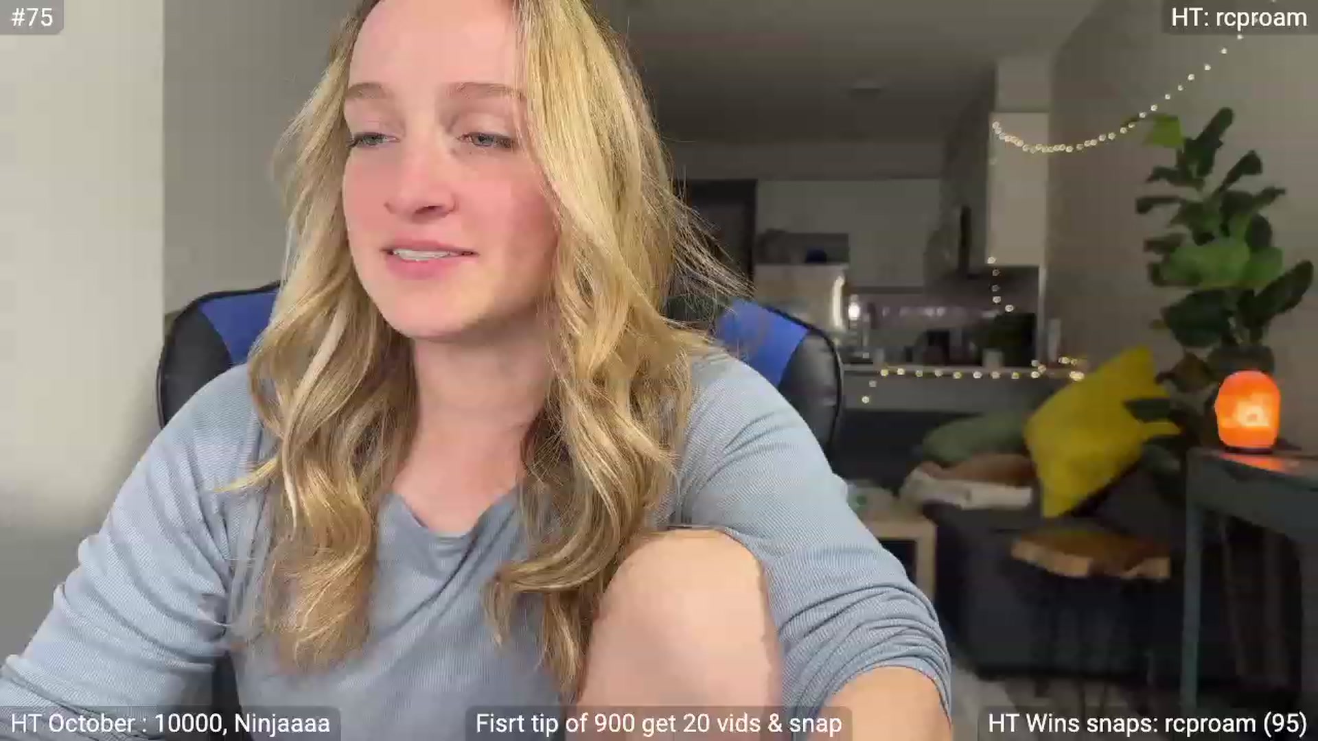Gallery image thumbnail from NatGPT's myfreecams stream on, 10/12/2023, 24:21 image 14 of 20