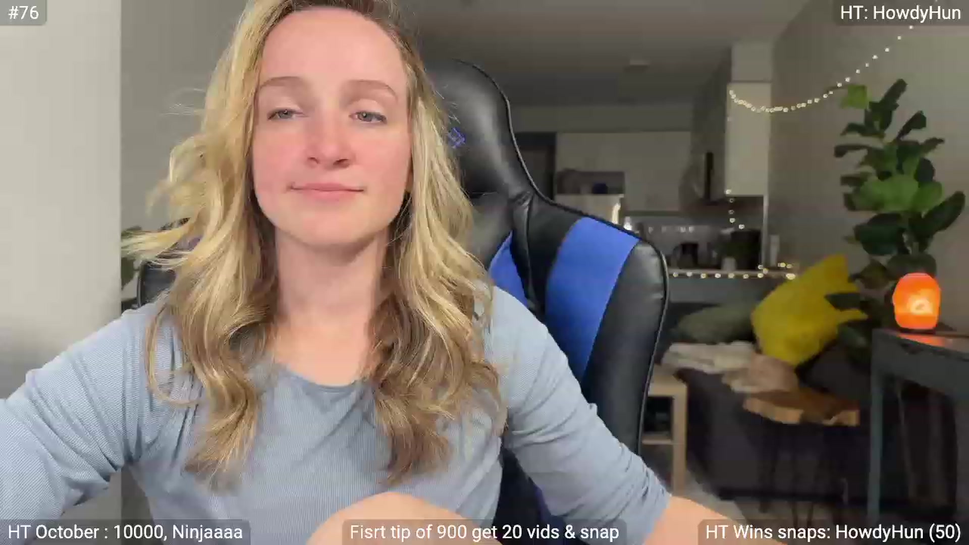 Gallery image thumbnail from NatGPT's myfreecams stream on, 10/12/2023, 24:21 image 4 of 20