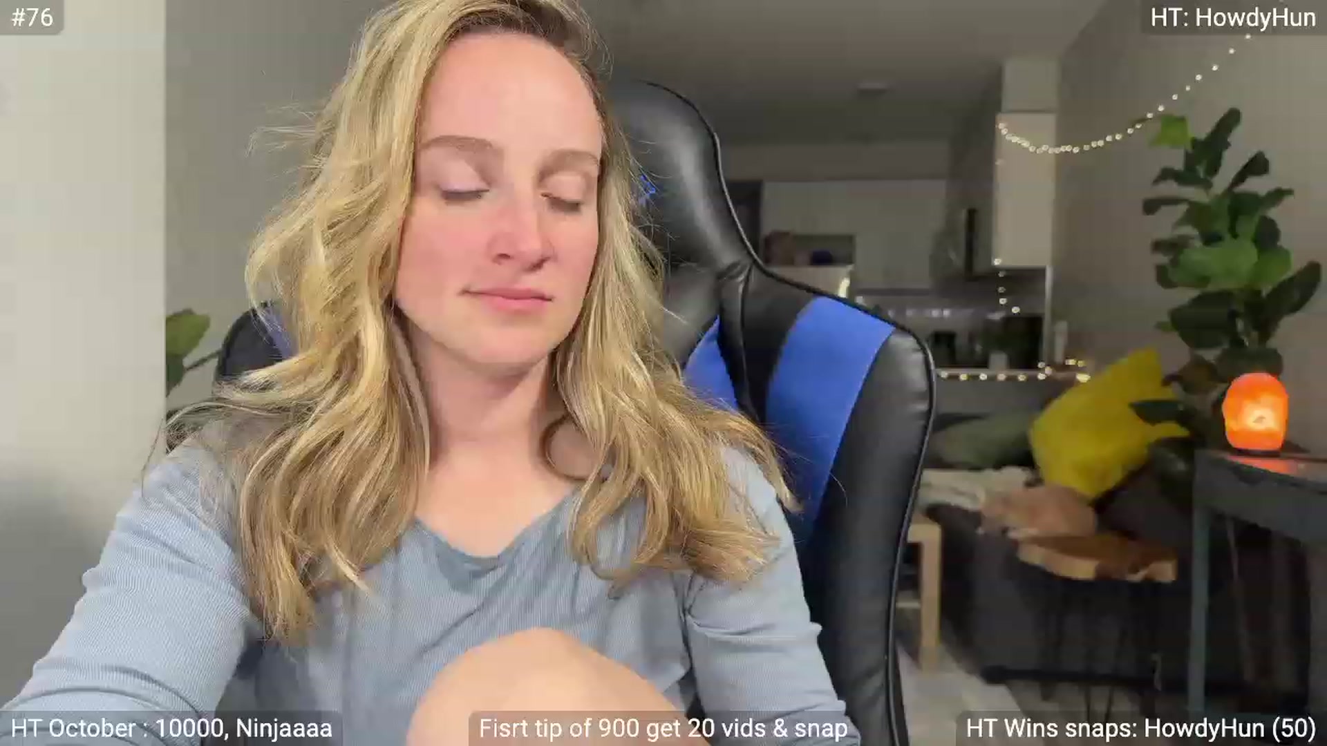 Gallery image thumbnail from NatGPT's myfreecams stream on, 10/12/2023, 24:21 image 5 of 20