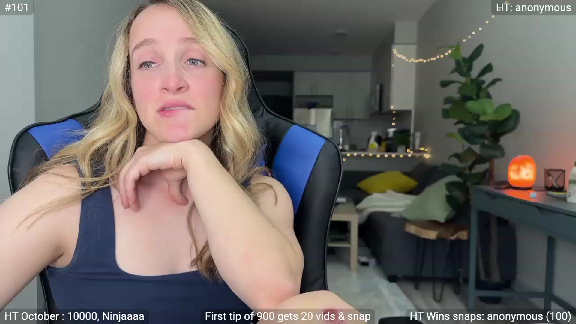 Gallery image thumbnail from NatGPT's myfreecams stream on, 10/22/2023, 17:31 image 18 of 20