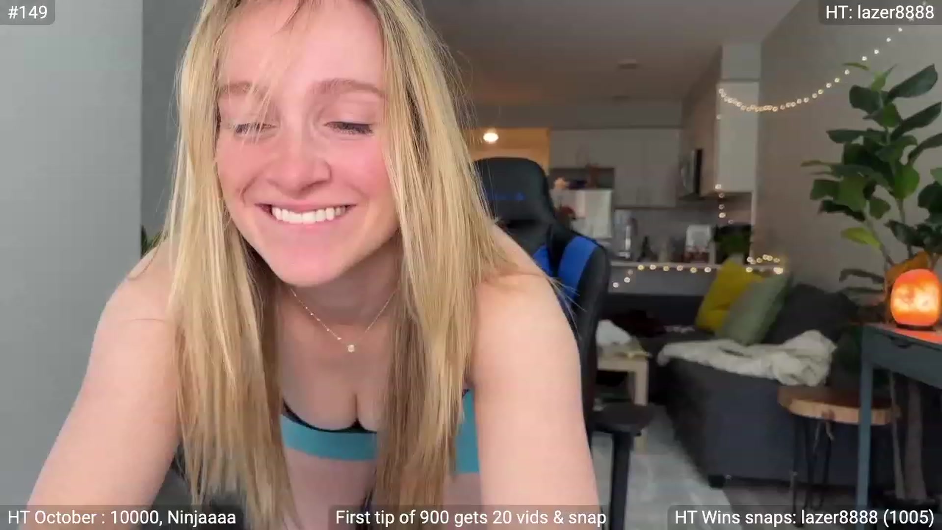 Gallery image thumbnail from NatGPT's myfreecams stream on, 10/28/2023, 16:37 image 18 of 20