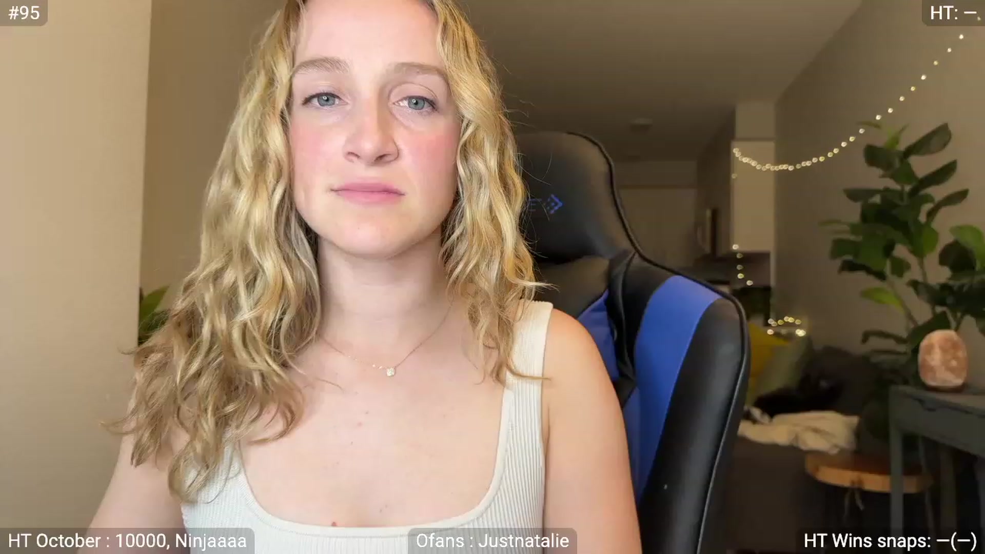 Gallery image thumbnail from NatGPT's myfreecams stream on, 10/31/2023, 24:52 image 1 of 20