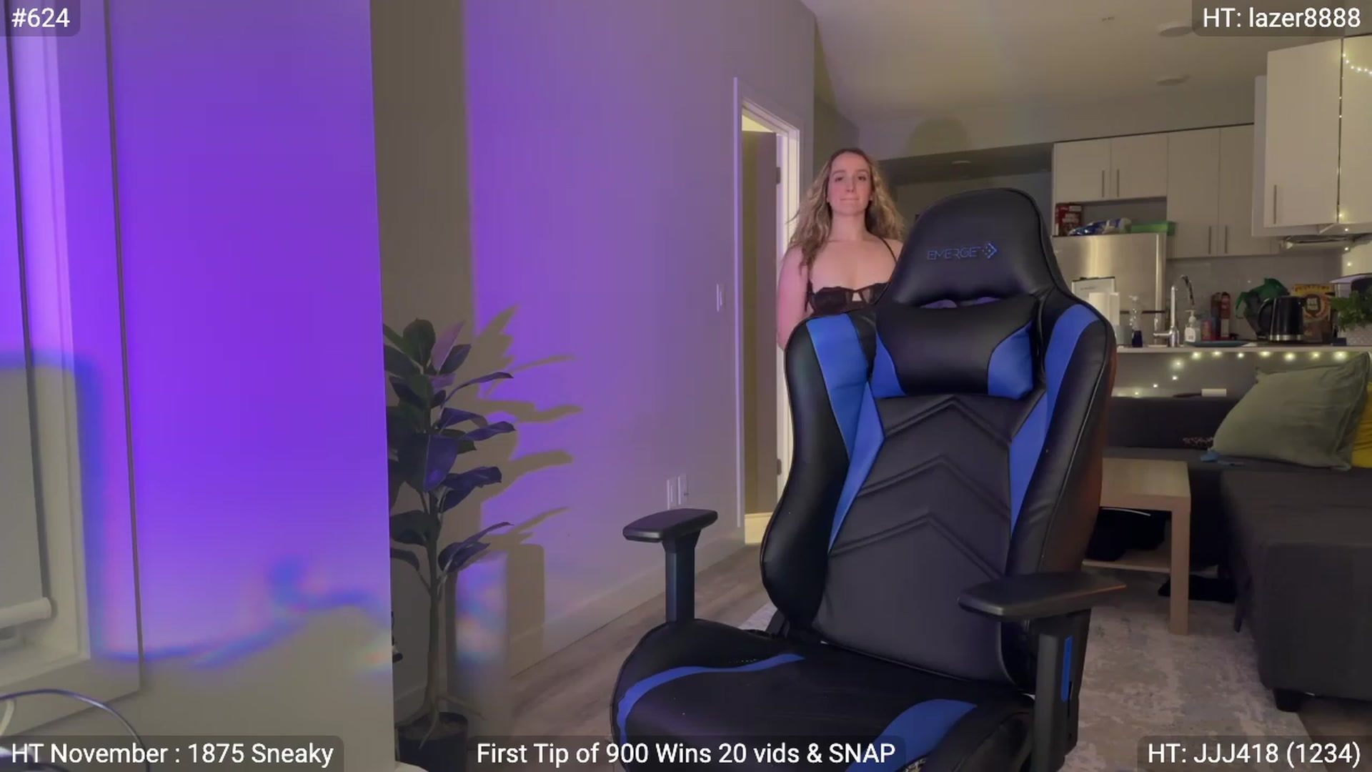 Gallery image thumbnail from NatGPT's myfreecams stream on, 11/30/2023, 01:23 image 19 of 20
