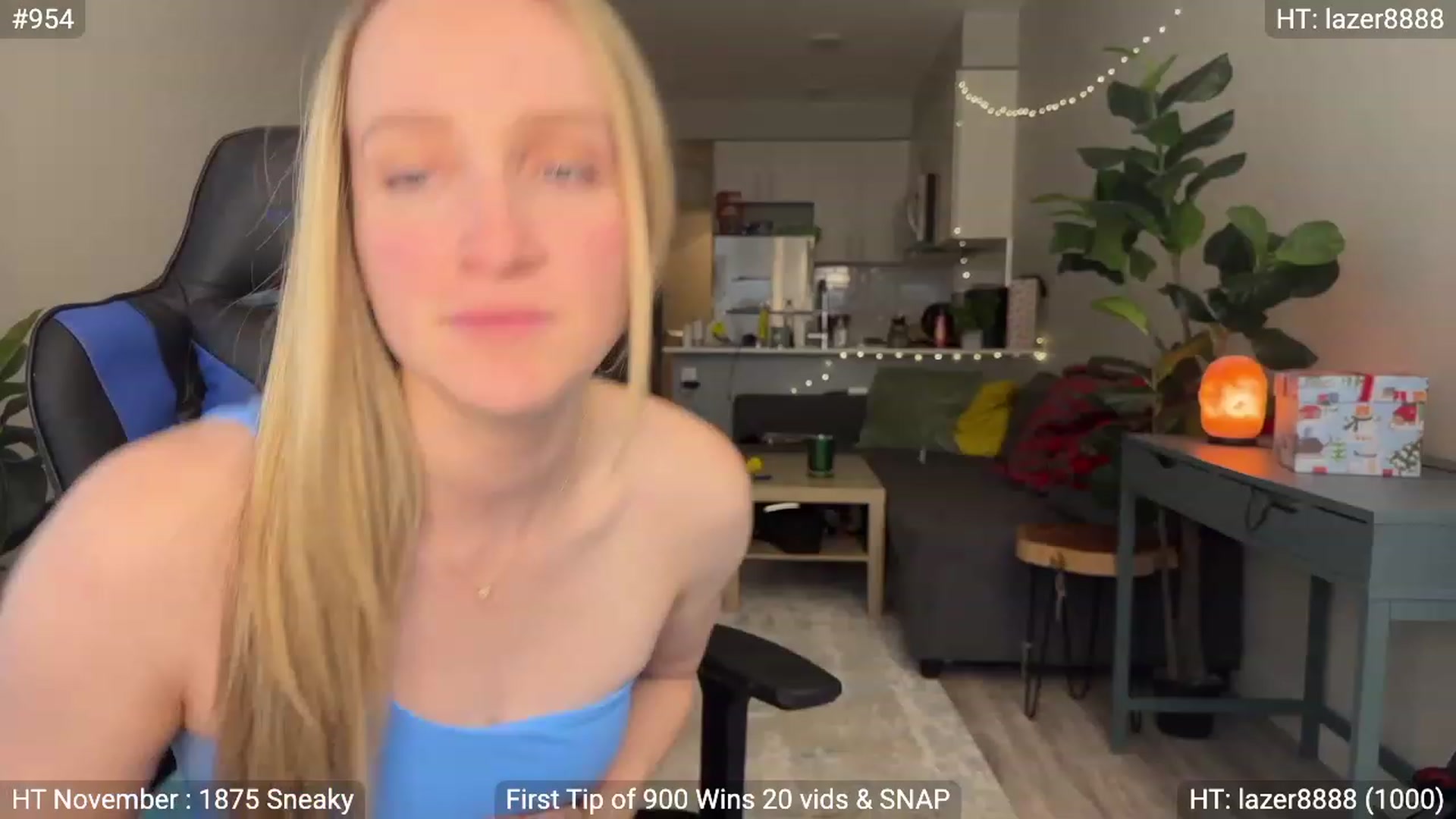 Gallery image thumbnail from NatGPT's myfreecams stream on, 12/04/2023, 18:53 image 5 of 20