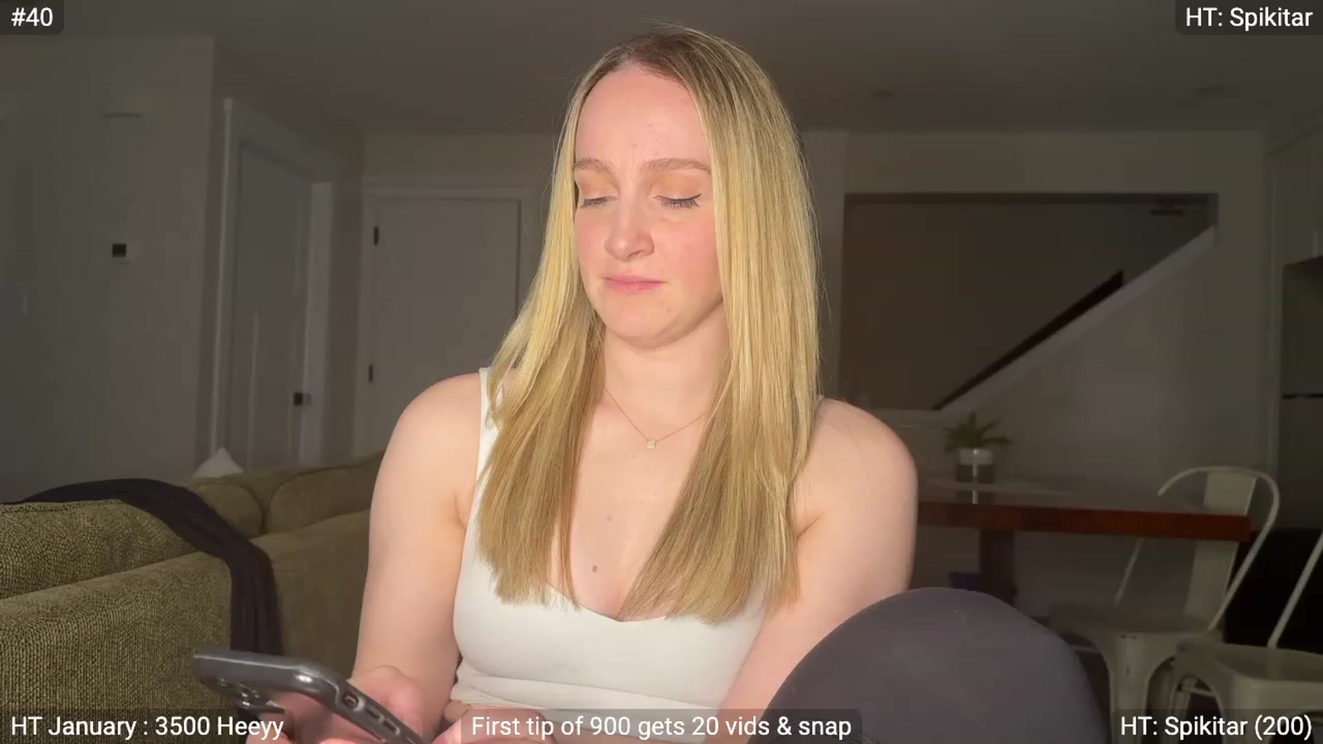 Gallery image thumbnail from NatGPT's myfreecams stream on, 01/14/2024, 02:12 image 11 of 20