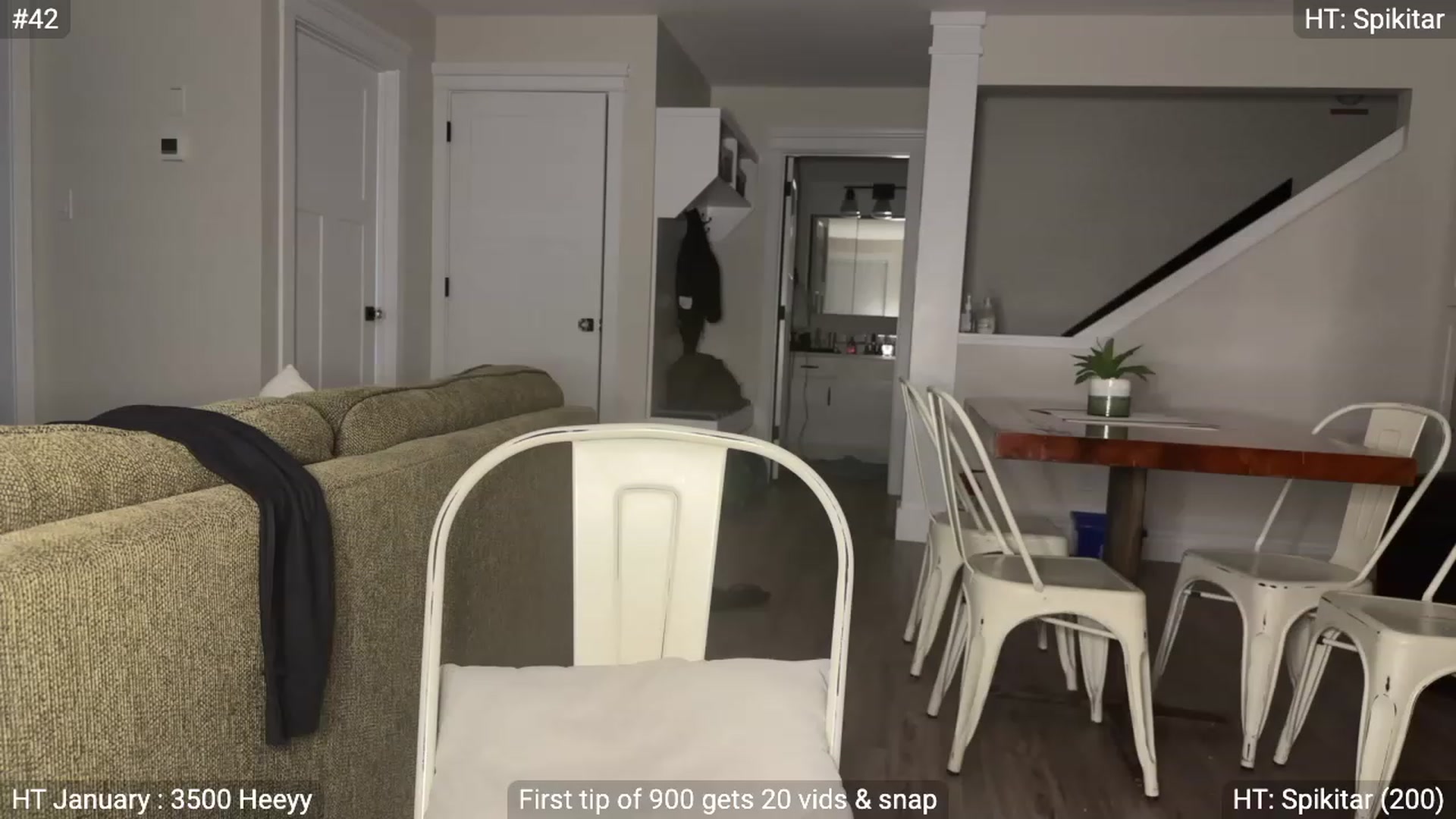 Gallery image thumbnail from NatGPT's myfreecams stream on, 01/14/2024, 02:12 image 9 of 20