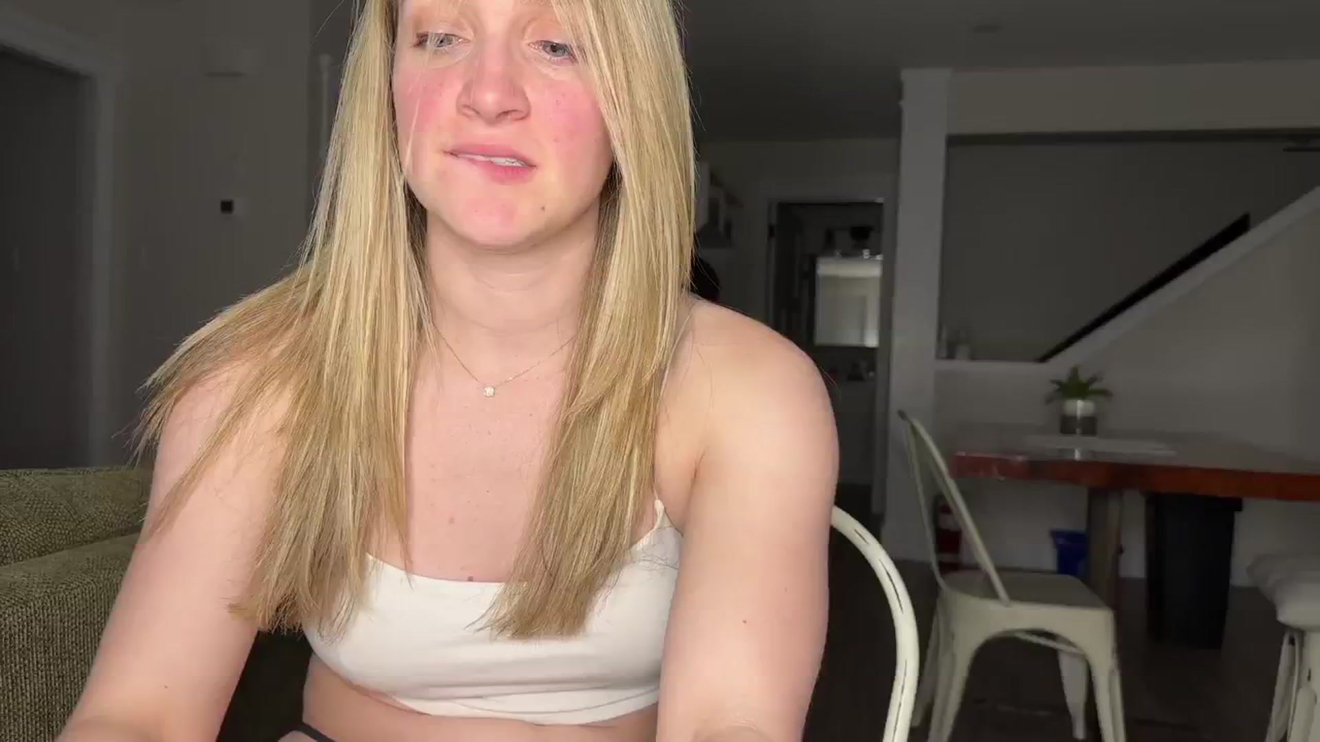 Gallery image thumbnail from NatGPT's myfreecams stream on, 01/17/2024, 01:26 image 15 of 20
