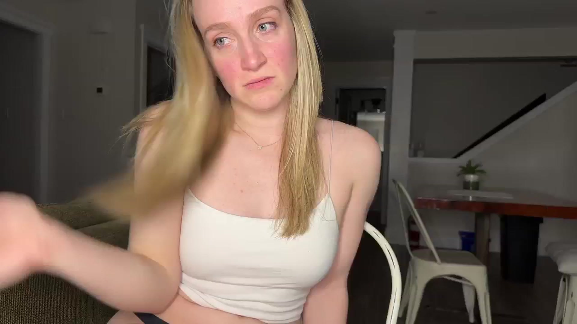 Gallery image thumbnail from NatGPT's myfreecams stream on, 01/17/2024, 01:26 image 16 of 20