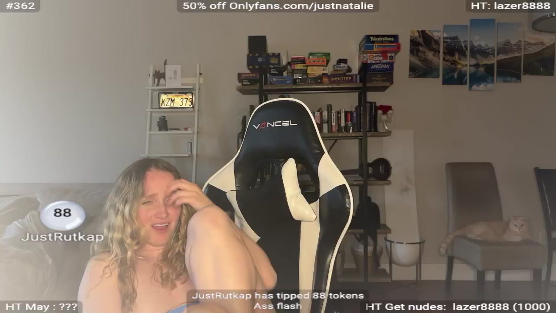 Gallery image thumbnail from NatGPT's myfreecams stream on, 05/07/2024, 24:32 image 8 of 20