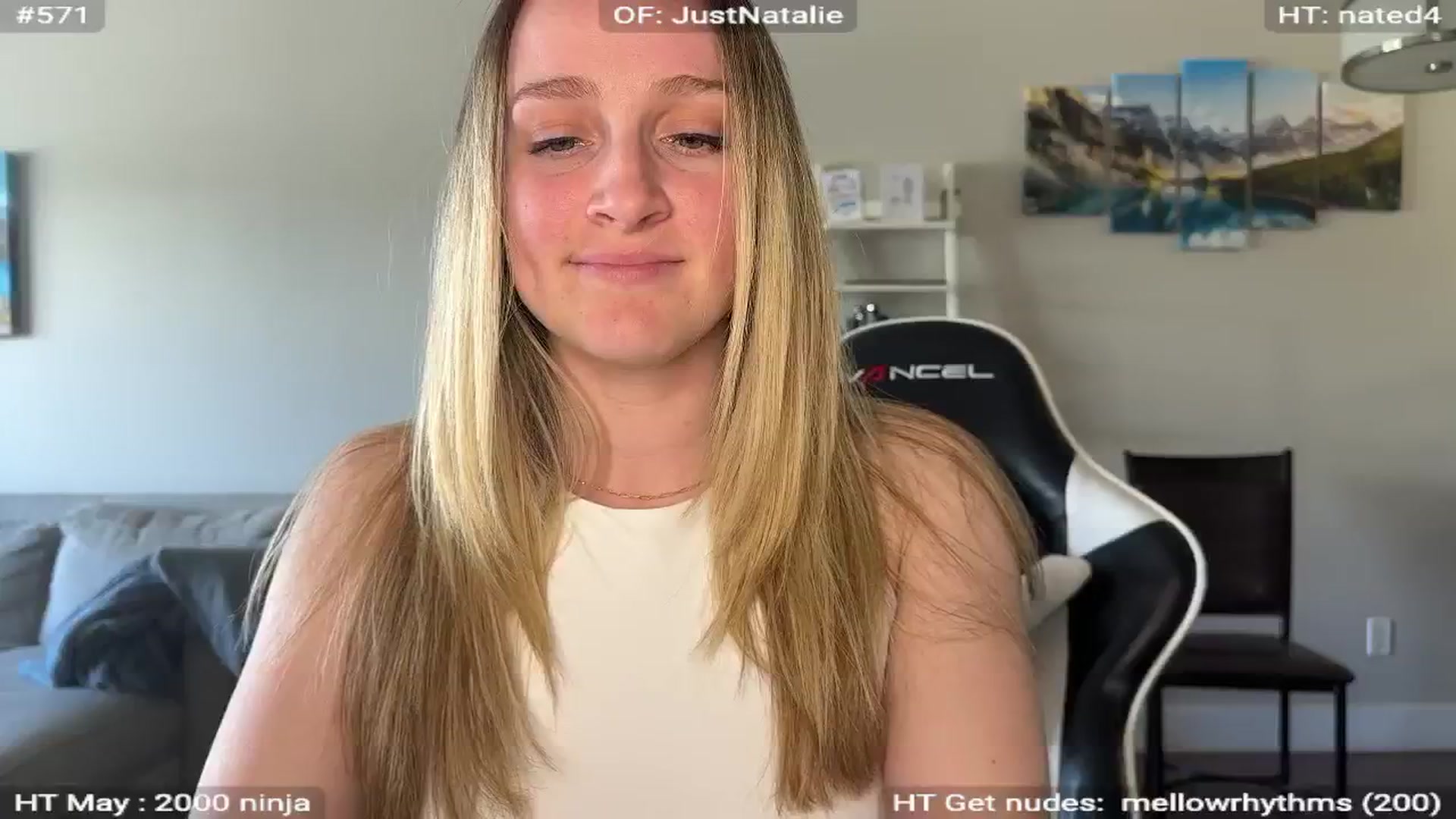 Gallery image thumbnail from NatGPT's myfreecams stream on, 06/02/2024, 22:50 image 1 of 20