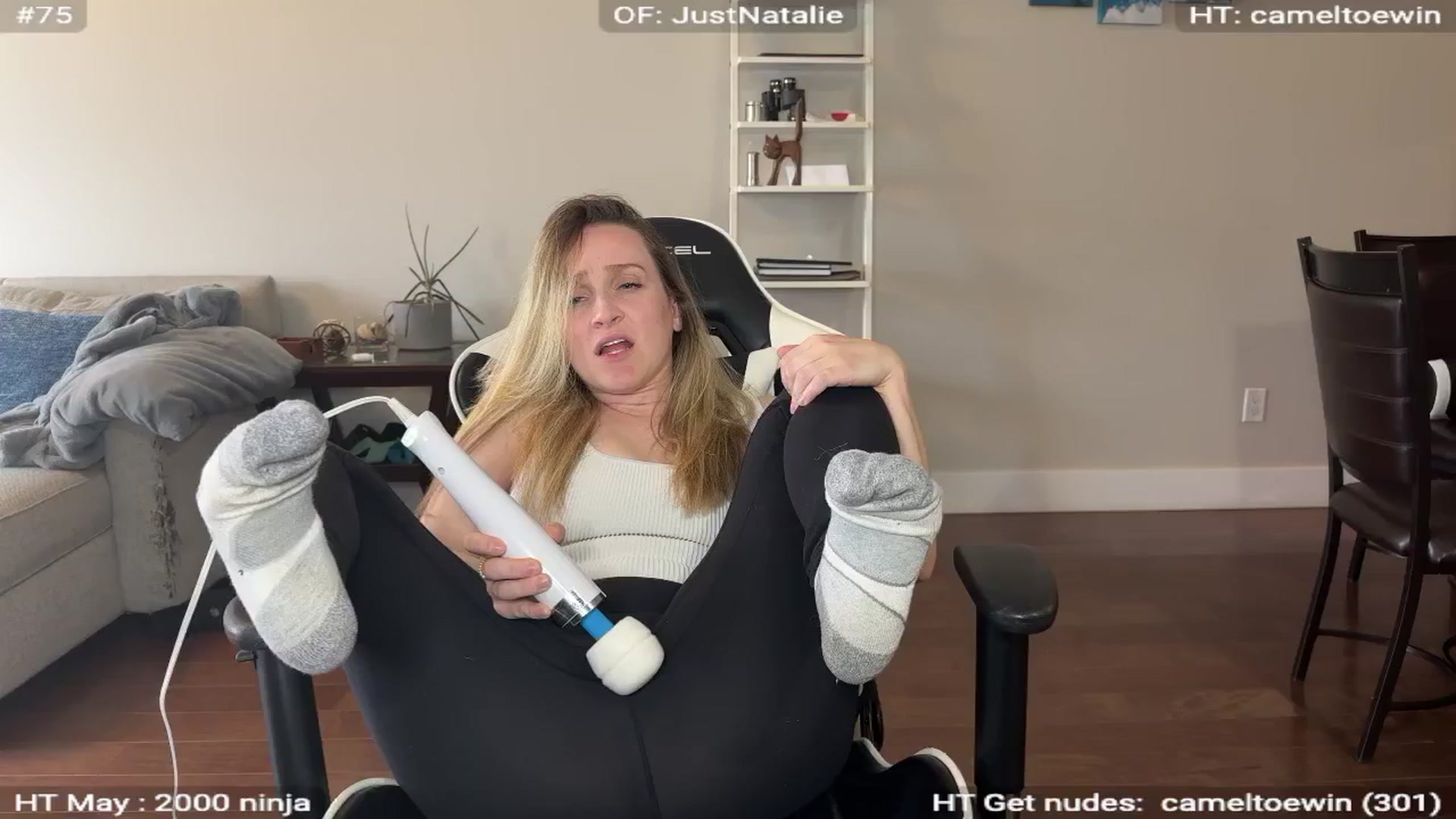 Gallery image thumbnail from NatGPT's myfreecams stream on, 06/04/2024, 24:58 image 7 of 20