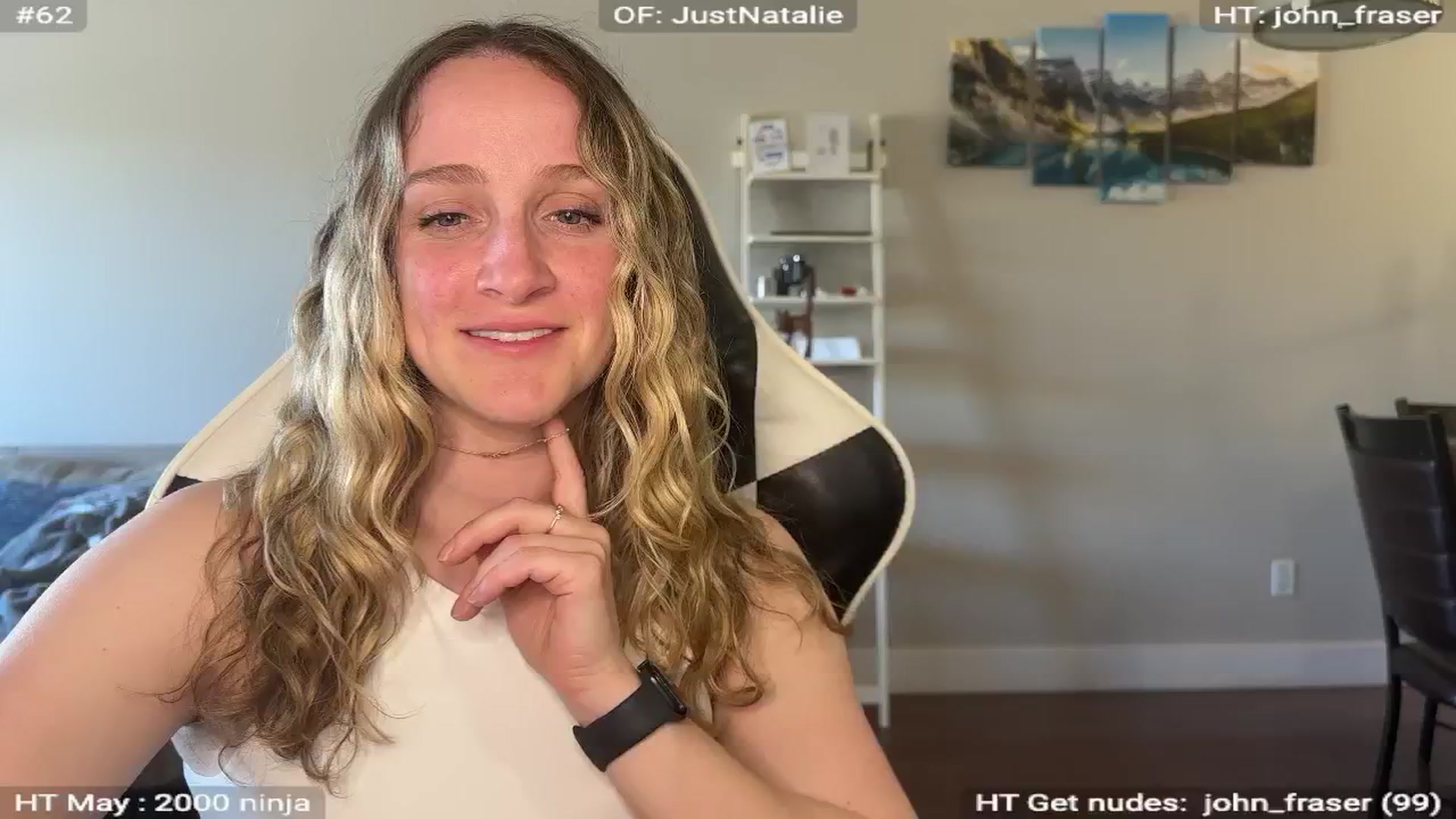 Gallery image thumbnail from NatGPT's myfreecams stream on, 06/04/2024, 23:36 image 16 of 20