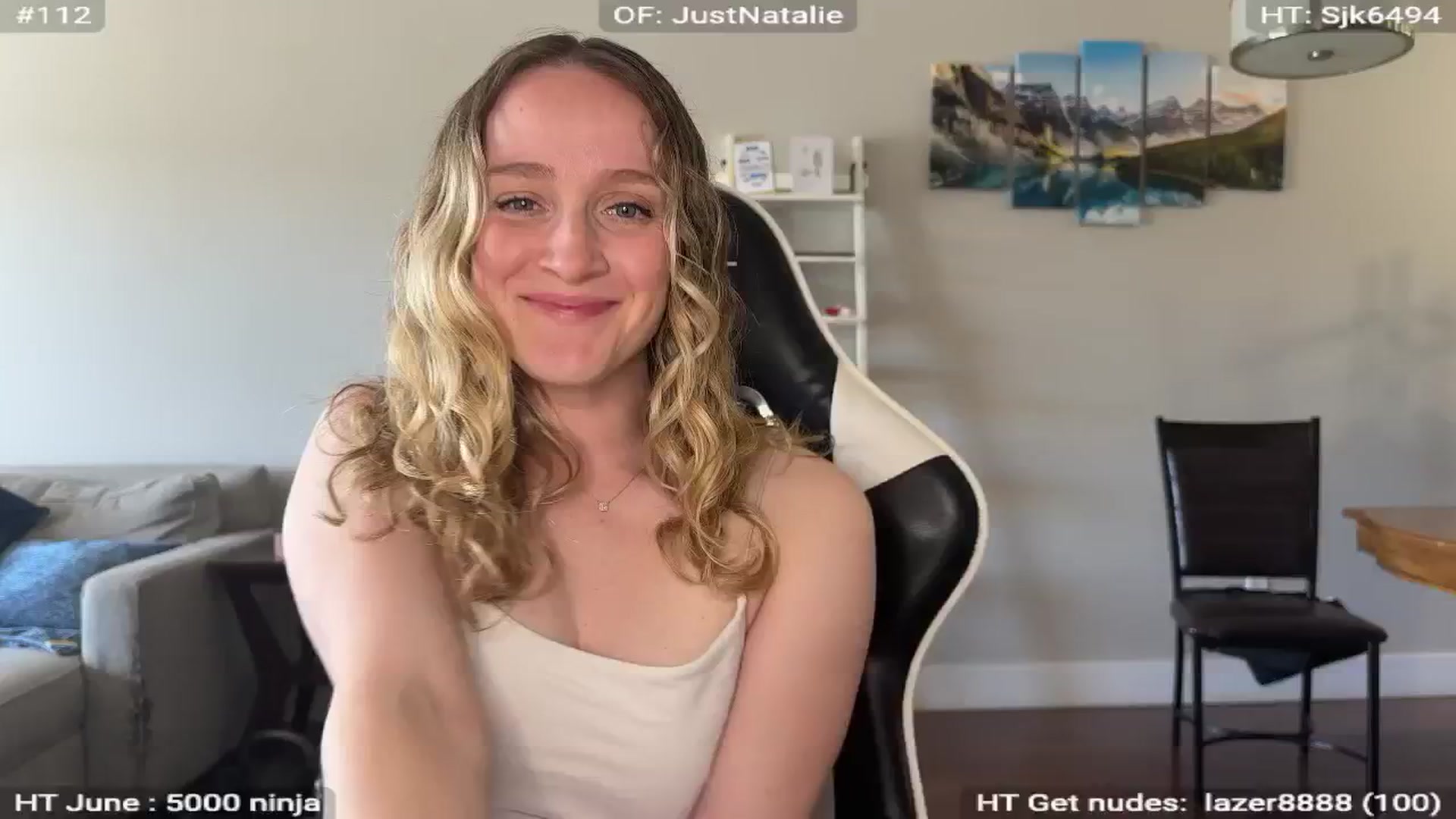 Gallery image thumbnail from NatGPT's myfreecams stream on, 06/08/2024, 17:46 image 4 of 20