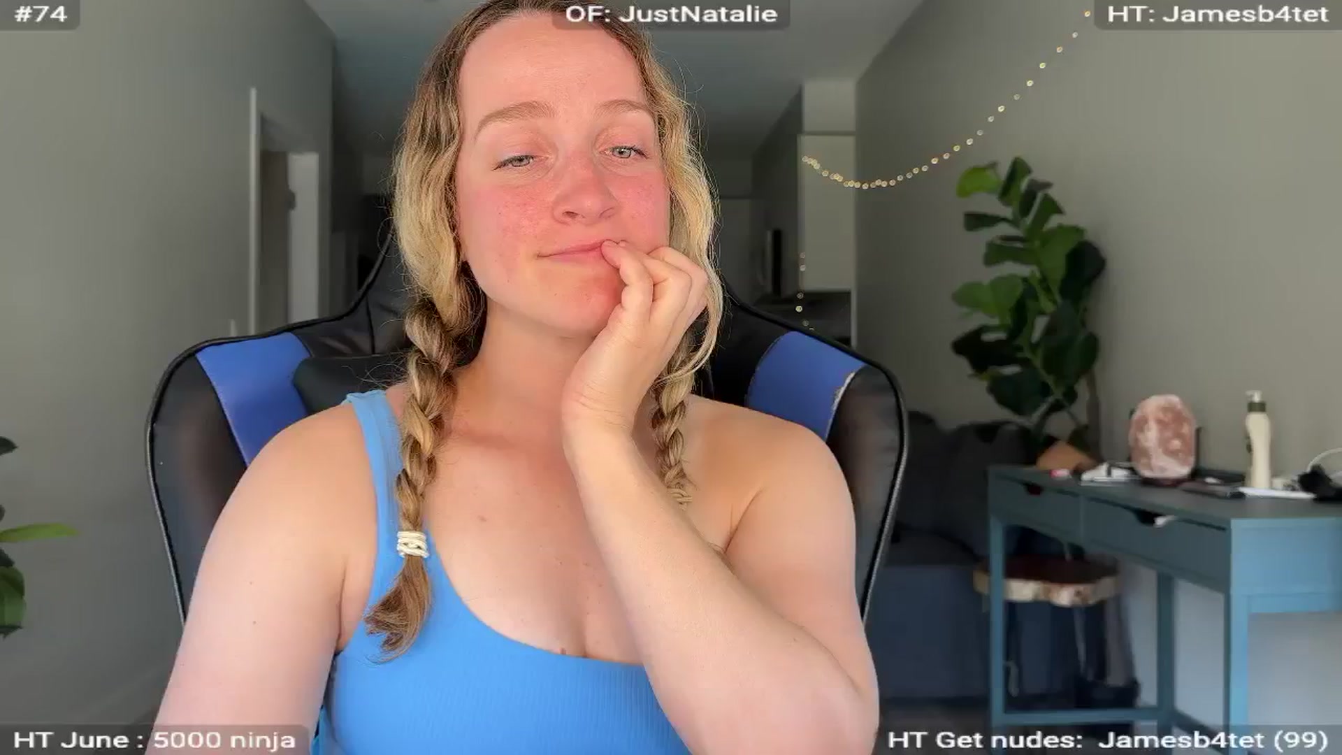 Gallery image thumbnail from NatGPT's myfreecams stream on, 06/11/2024, 16:29 image 11 of 20