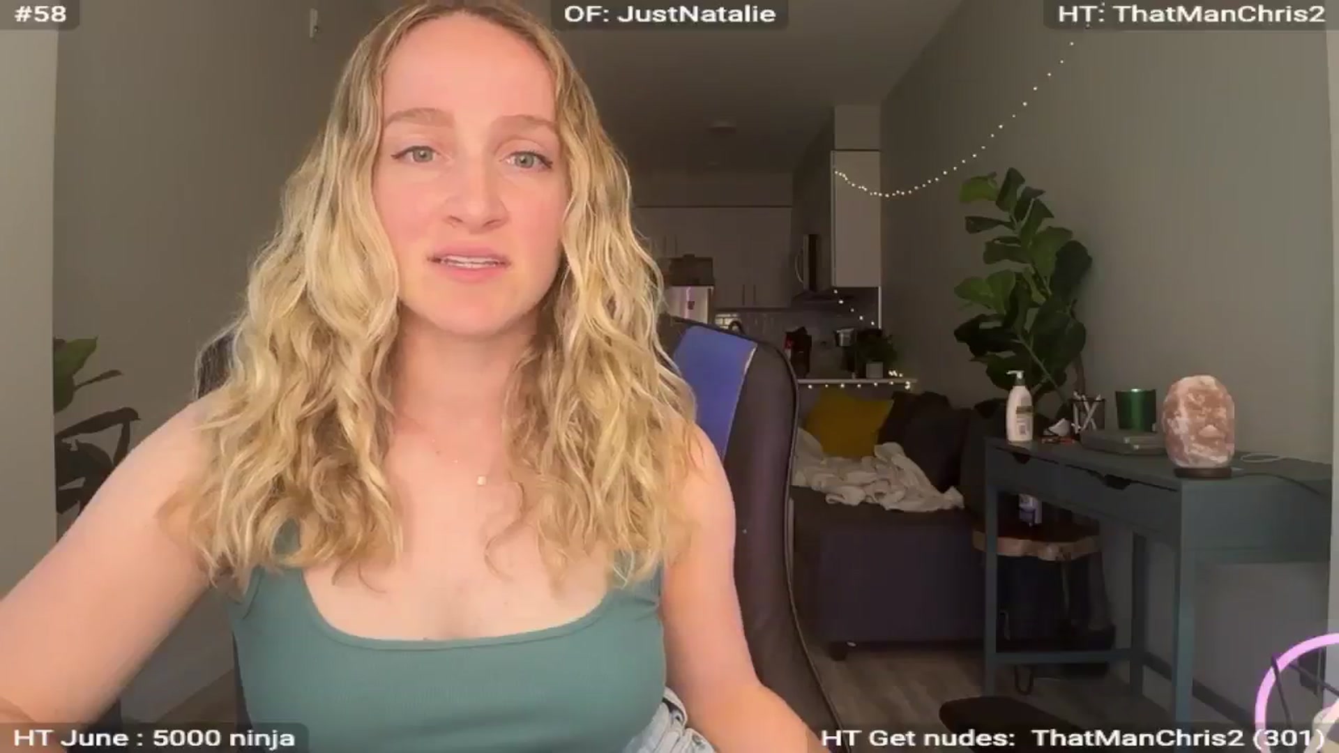 Gallery image thumbnail from NatGPT's myfreecams stream on, 06/21/2024, 17:44 image 13 of 20
