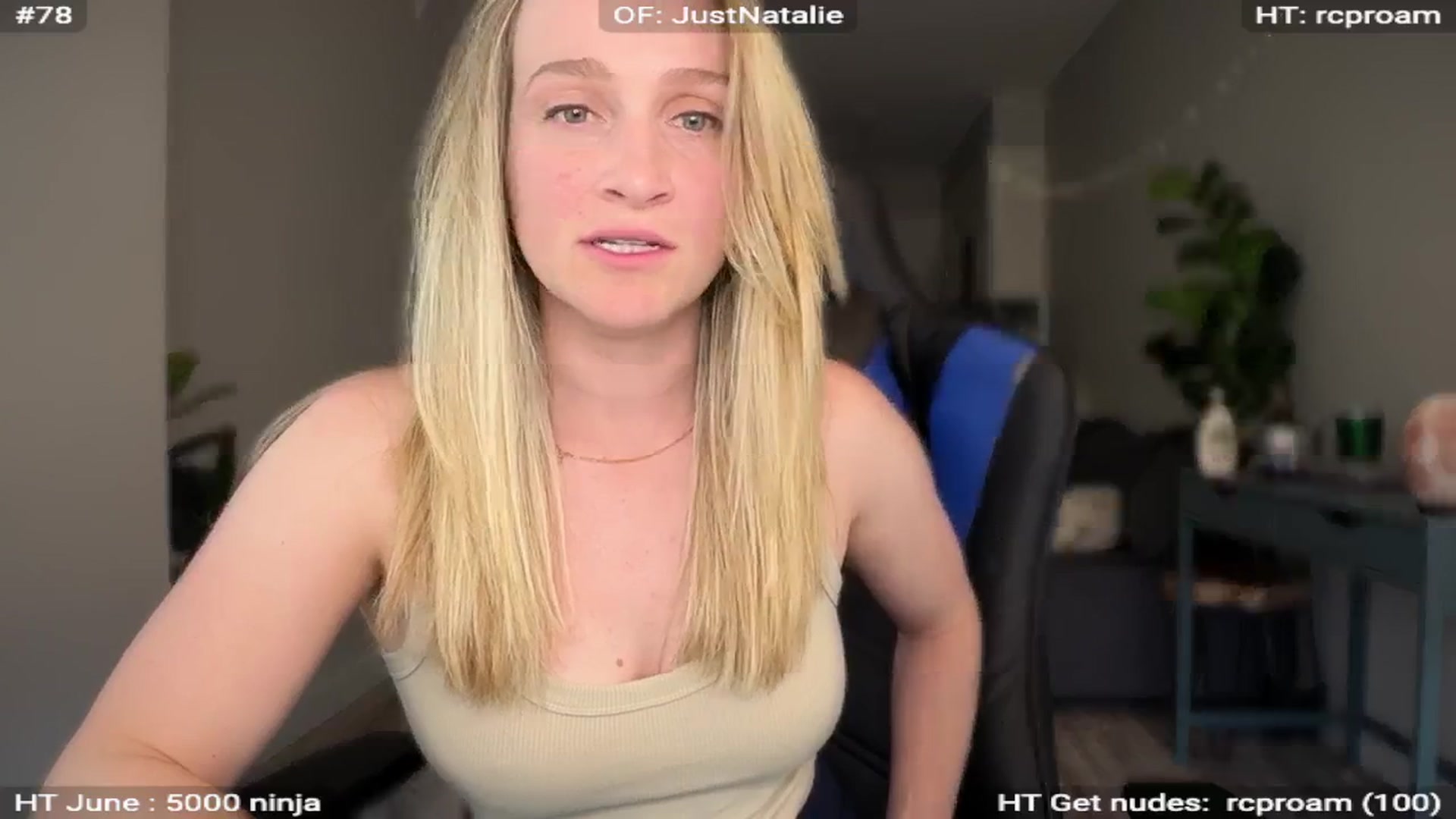 Gallery image thumbnail from NatGPT's myfreecams stream on, 06/25/2024, 21:11 image 7 of 20