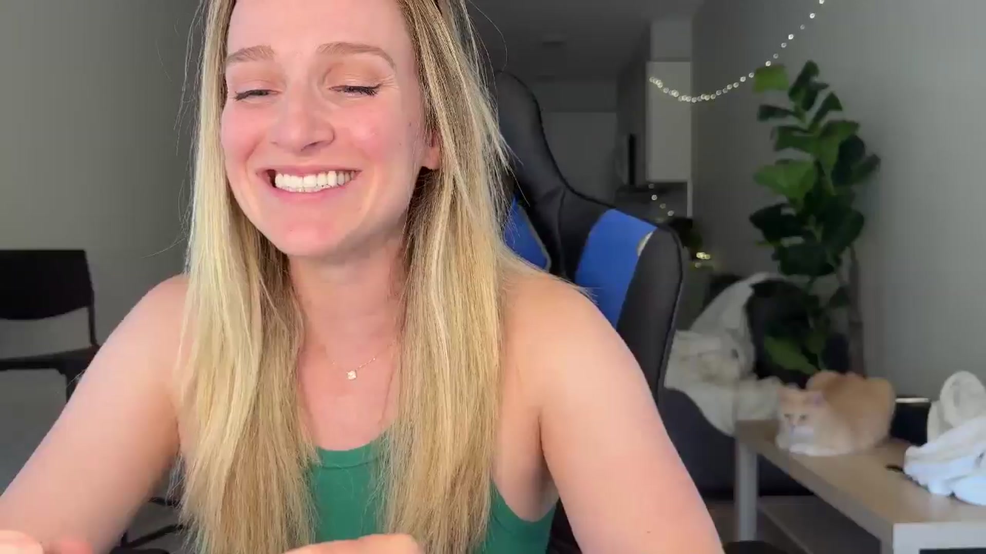 Gallery image thumbnail from NatGPT's myfreecams stream on, 07/05/2024, 24:44 image 20 of 20