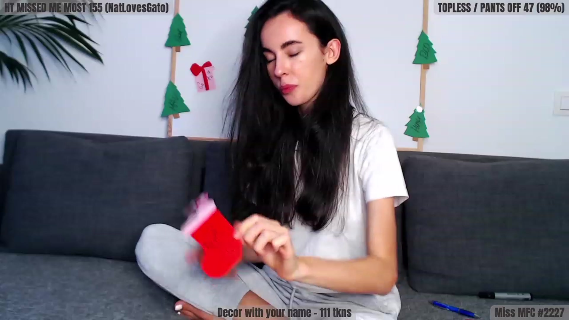 Gallery image thumbnail from NatNatNatNat's myfreecams stream on, 12/03/2022, 21:53 image 18 of 20