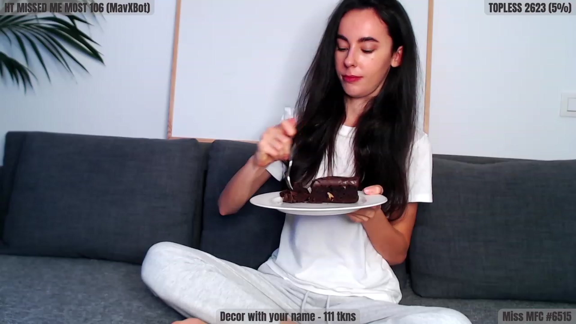 Gallery image thumbnail from NatNatNatNat's myfreecams stream on, 12/03/2022, 21:53 image 3 of 20