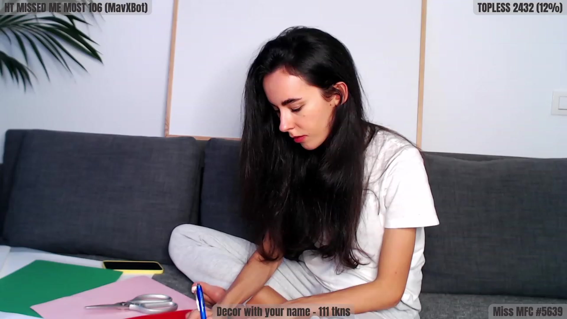 Gallery image thumbnail from NatNatNatNat's myfreecams stream on, 12/03/2022, 21:53 image 8 of 20