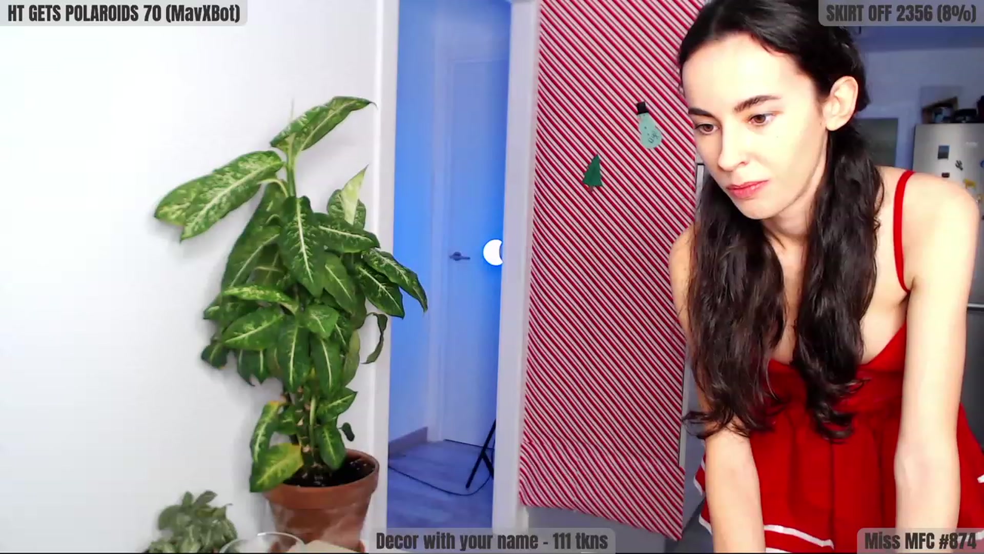 Gallery image thumbnail from NatNatNatNat's myfreecams stream on, 12/09/2022, 20:32 image 16 of 20