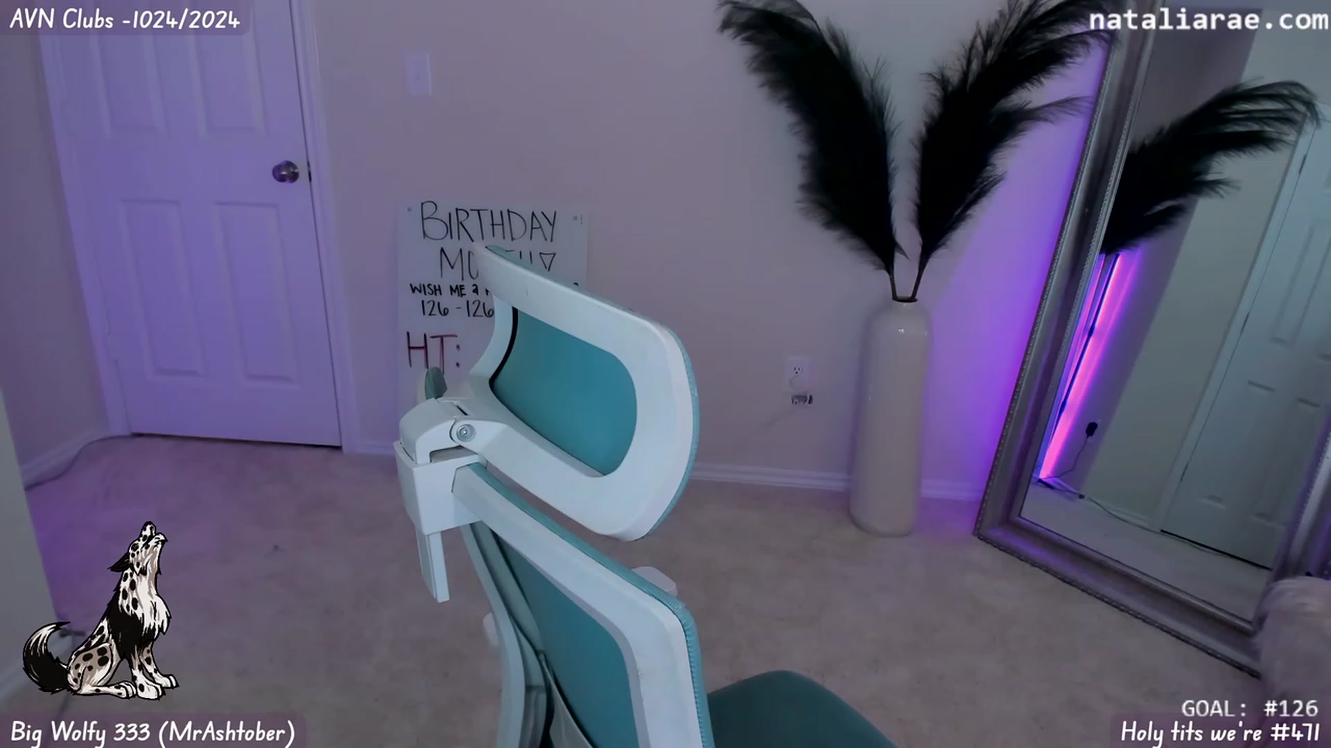 Gallery image thumbnail from Nat_Rae_BDAY's myfreecams stream on, 01/18/2024, 24:58 image 14 of 20