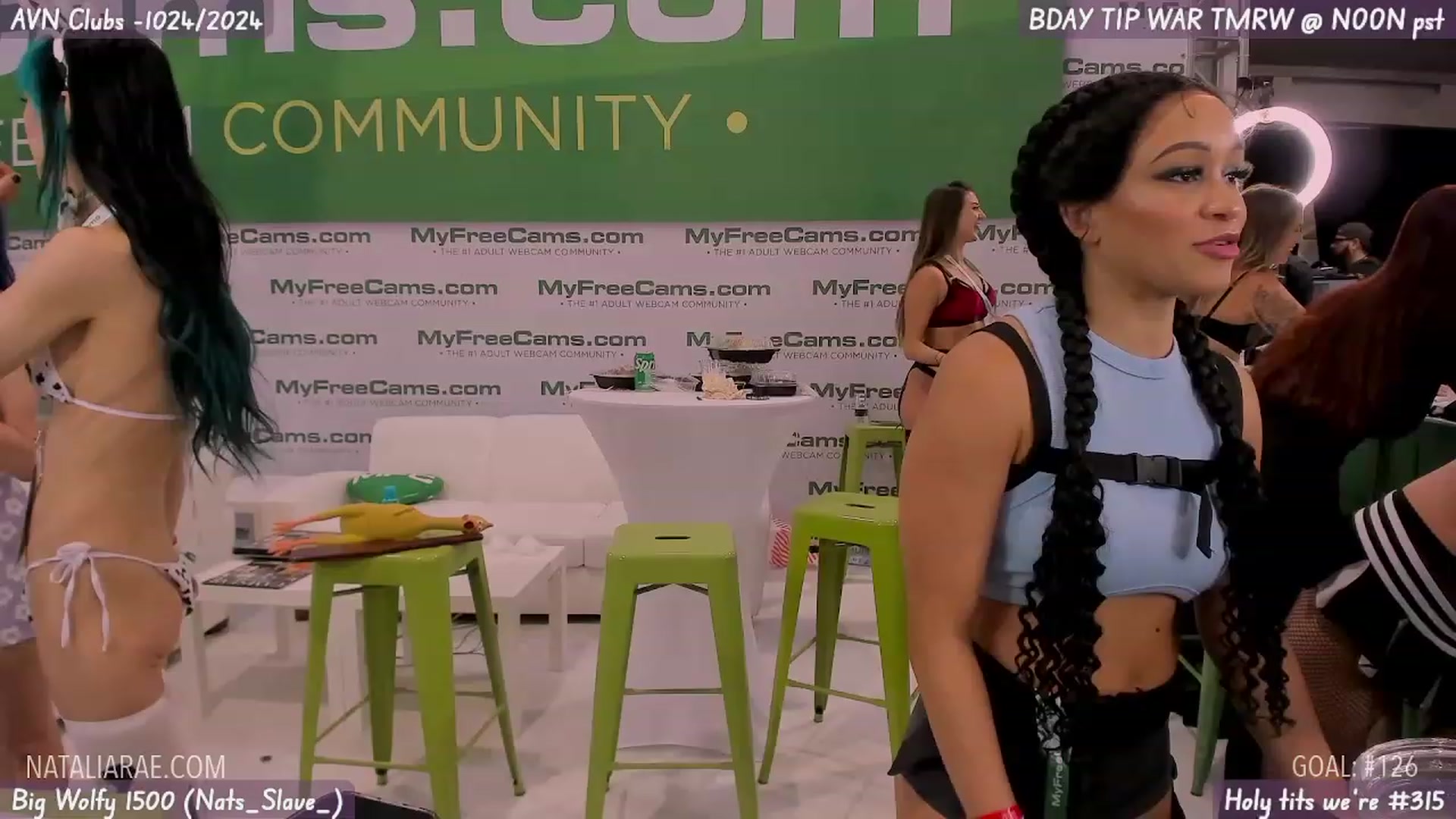 Gallery image thumbnail from Nat_Rae_BDAY's myfreecams stream on, 01/26/2024, 01:52 image 15 of 20