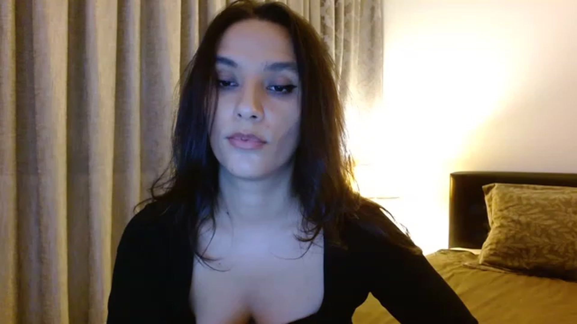 Gallery image thumbnail from NataColada's myfreecams stream on, 11/28/2022, 24:33 image 7 of 20