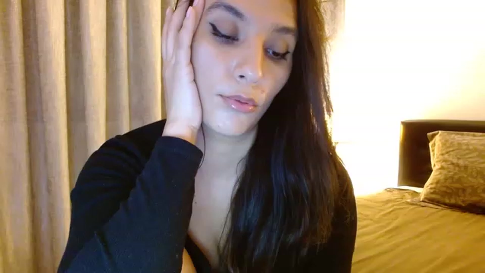 Gallery image thumbnail from NataColada's myfreecams stream on, 11/28/2022, 24:33 image 19 of 20