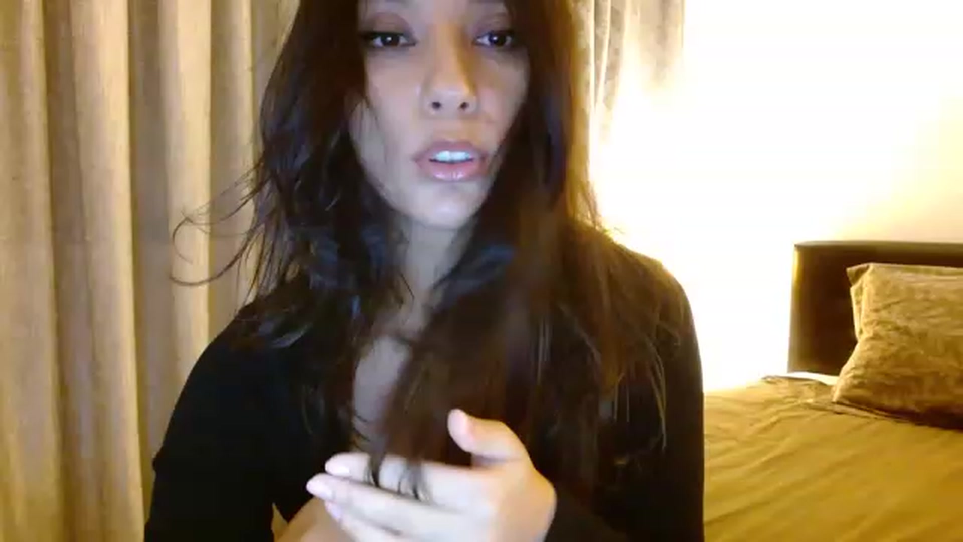 Gallery image thumbnail from NataColada's myfreecams stream on, 11/28/2022, 24:33 image 18 of 20