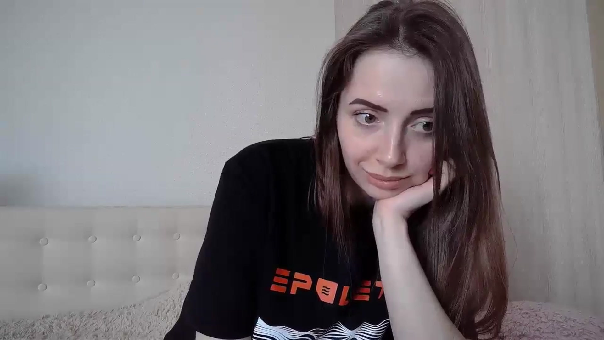 Gallery image thumbnail from Nata_u_friend's myfreecams stream on, 05/21/2024, 13:38 image 12 of 20